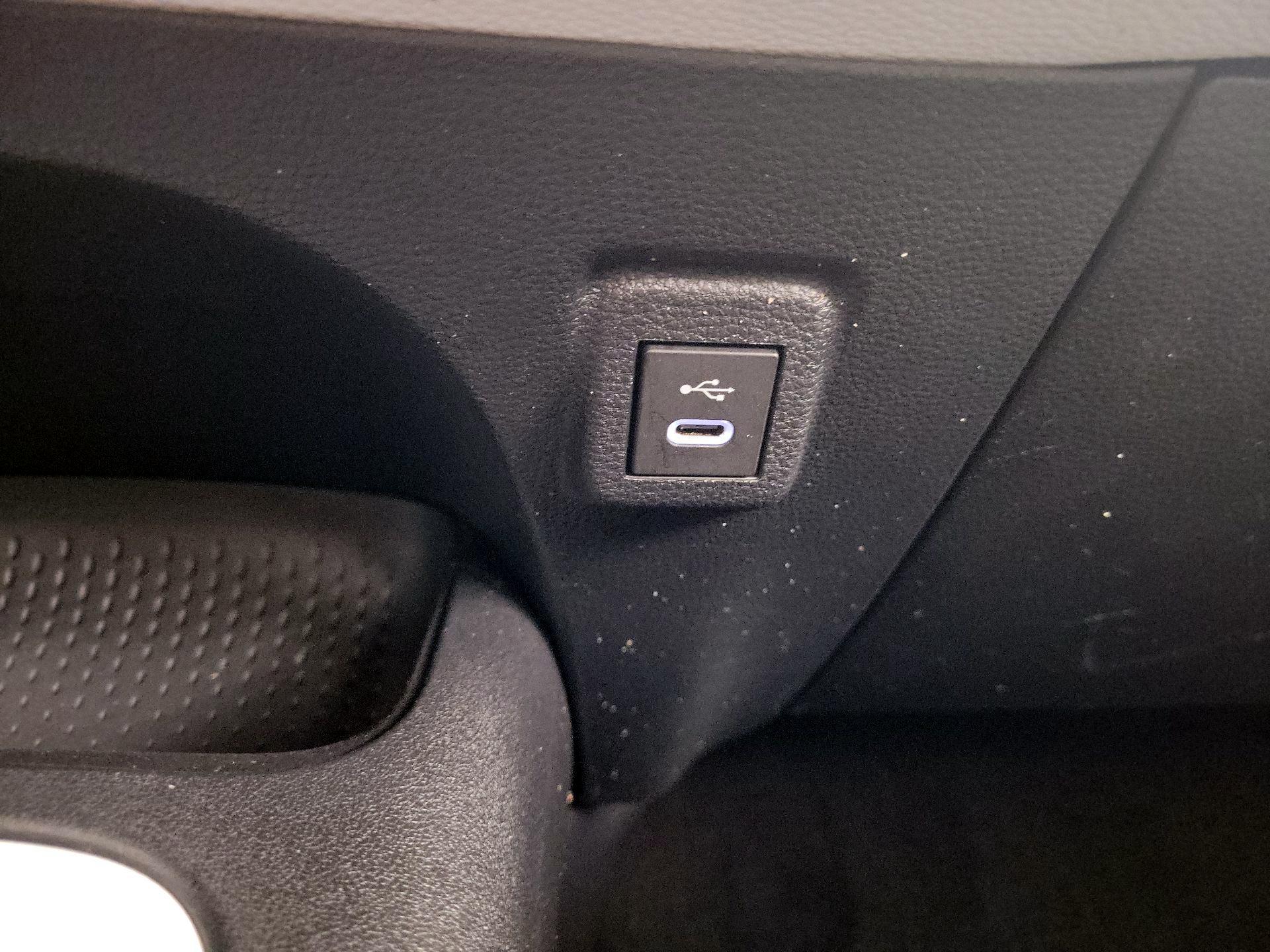 Thumbnail: 2024 Toyota Corolla - 18