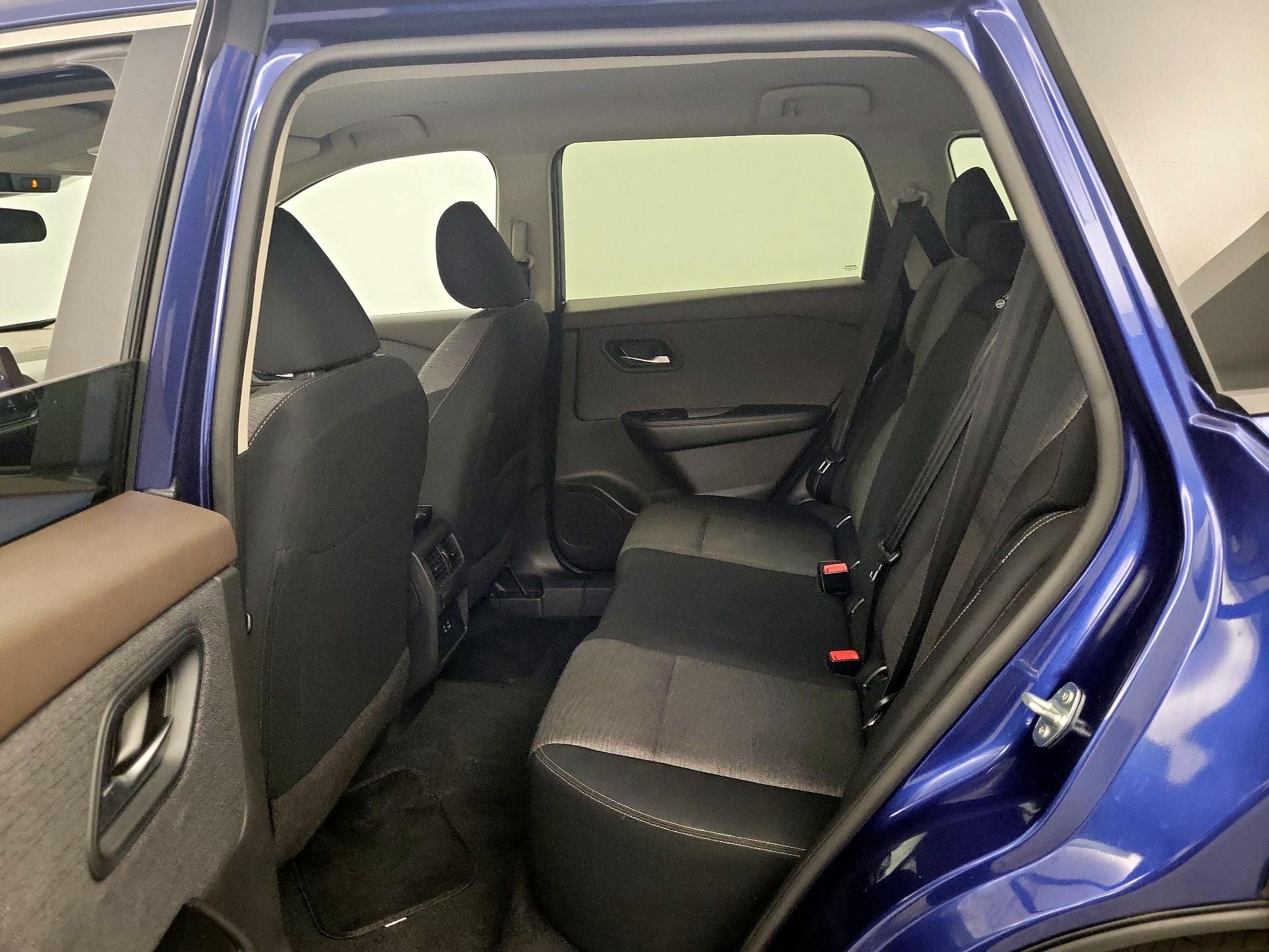 Thumbnail: 2023 Nissan Rogue - 19