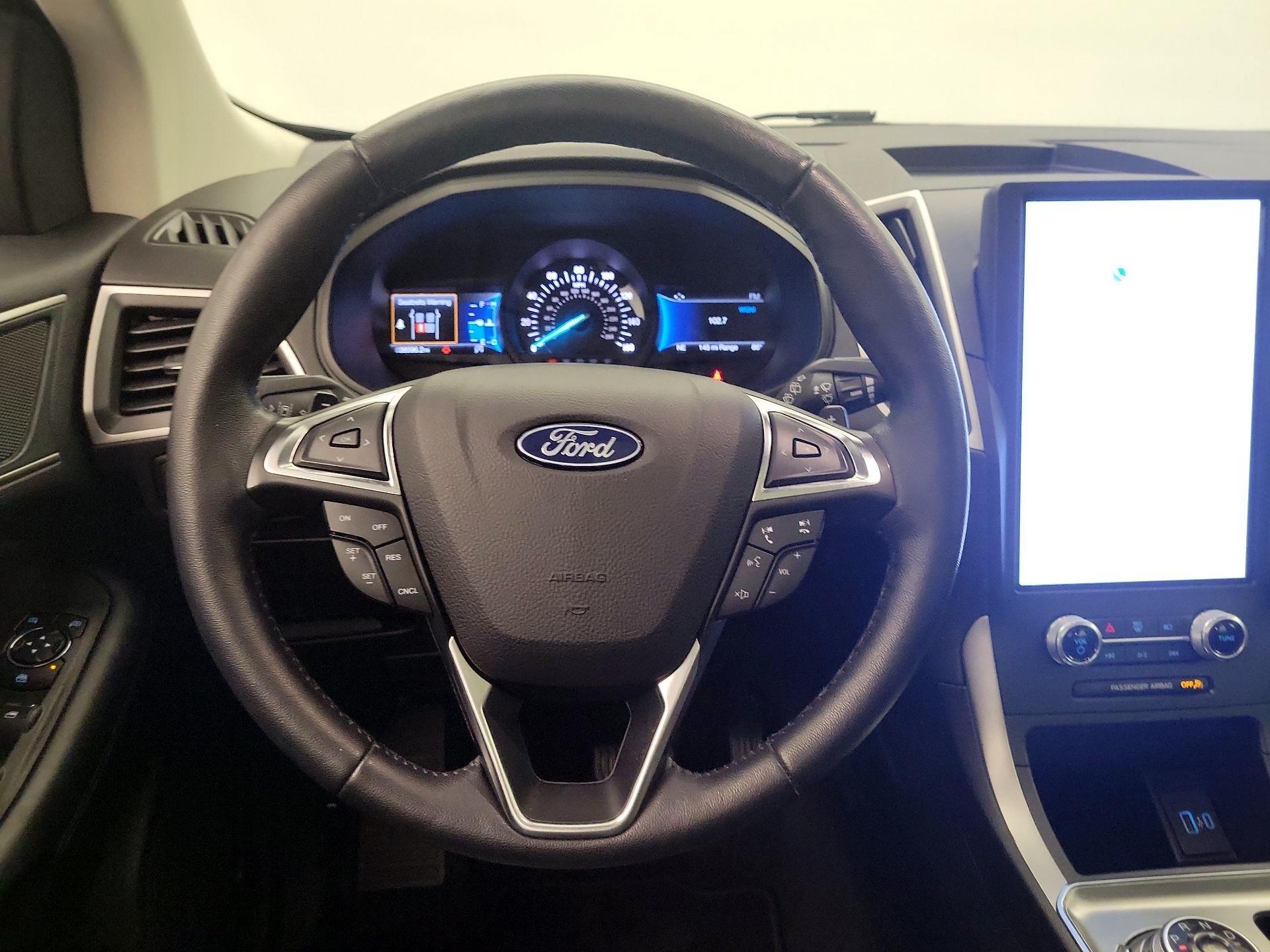 Thumbnail: 2022 Ford Edge - 10