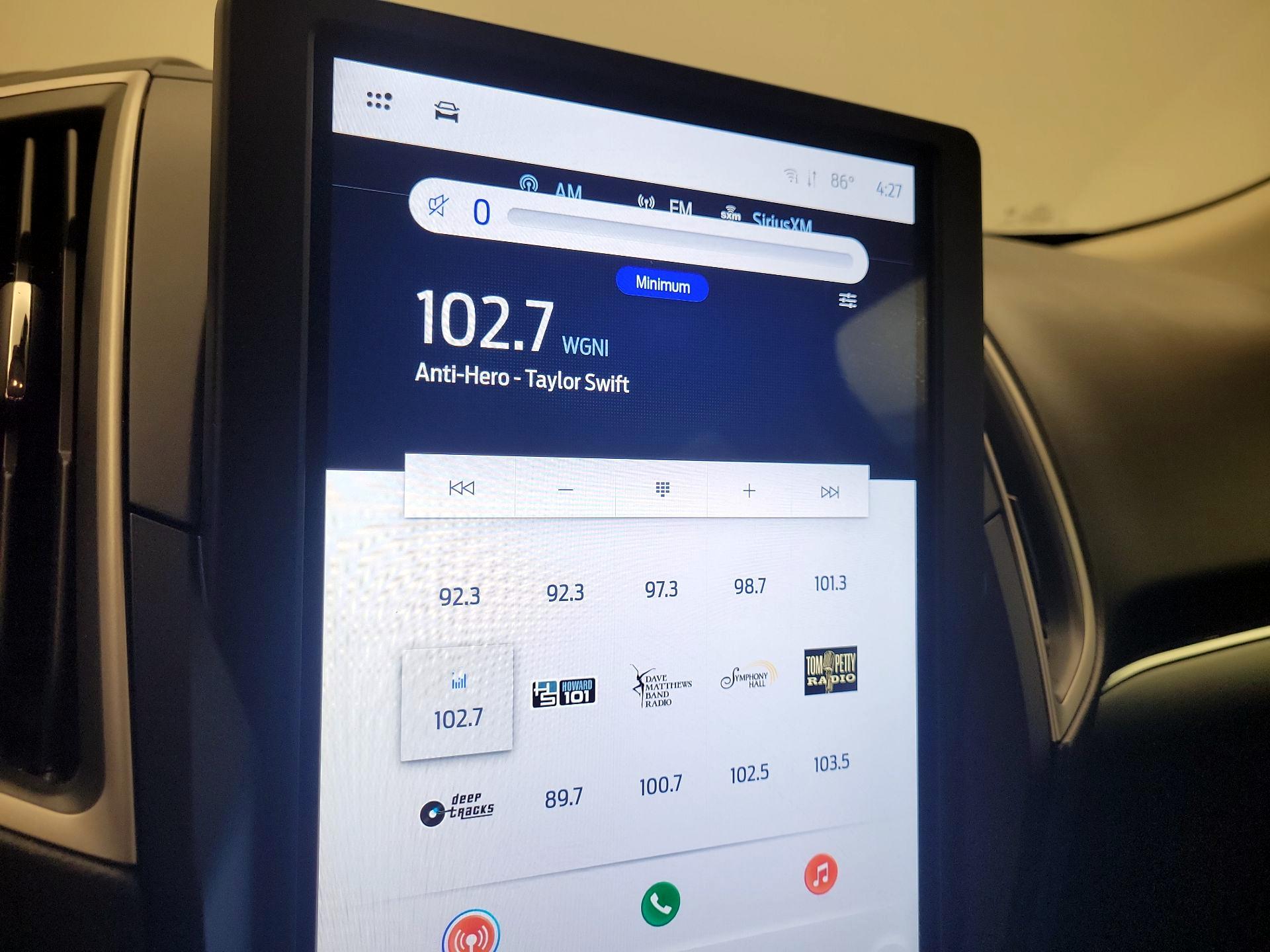 Thumbnail: 2022 Ford Edge - 15