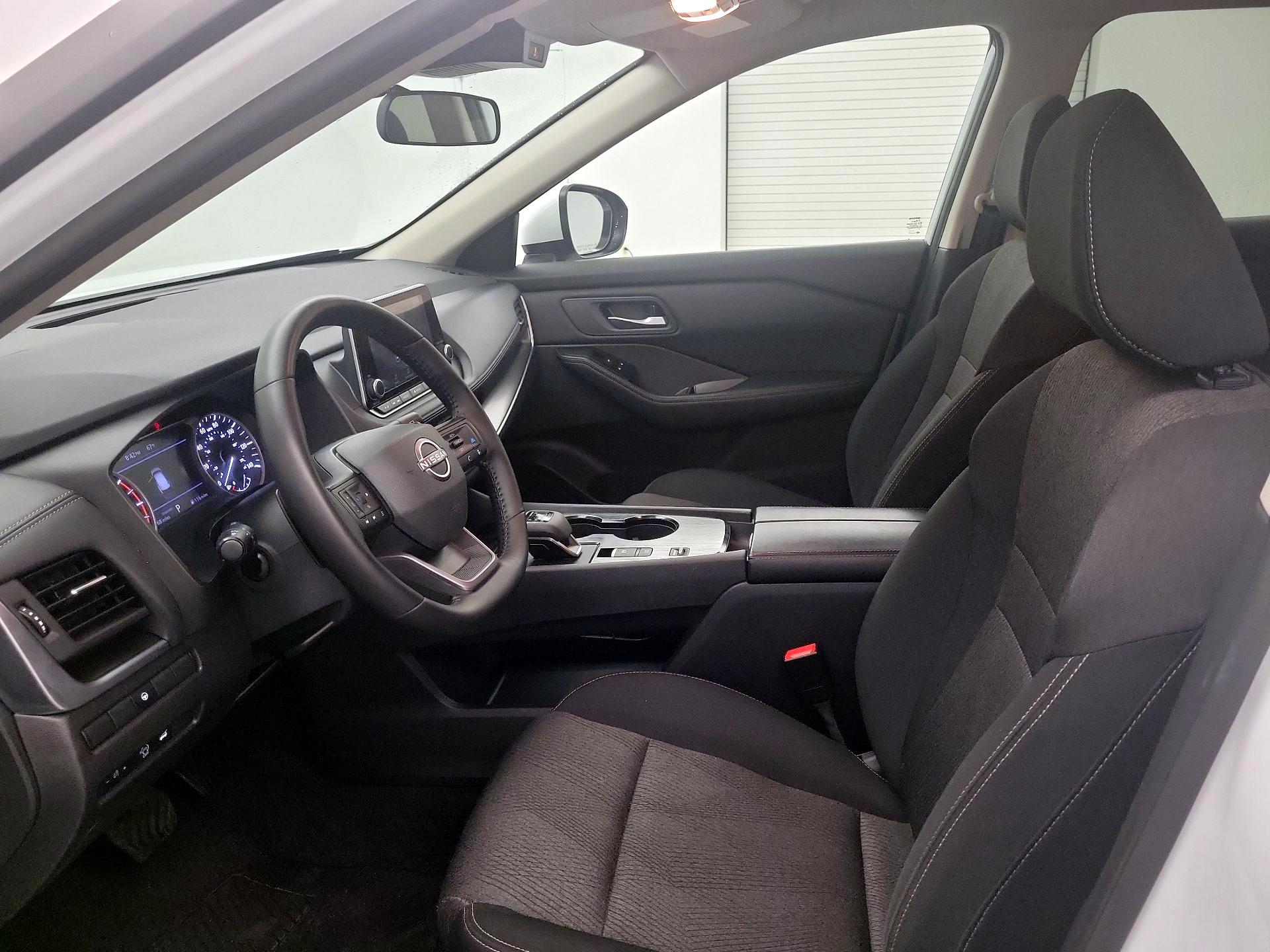 Thumbnail: 2025 Nissan Rogue - 11