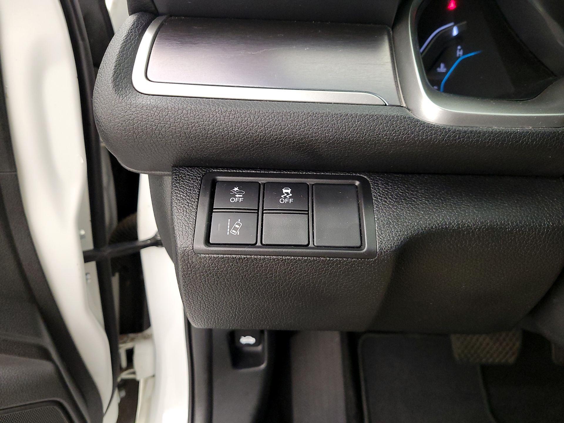 Thumbnail: 2016 Honda Civic - 13