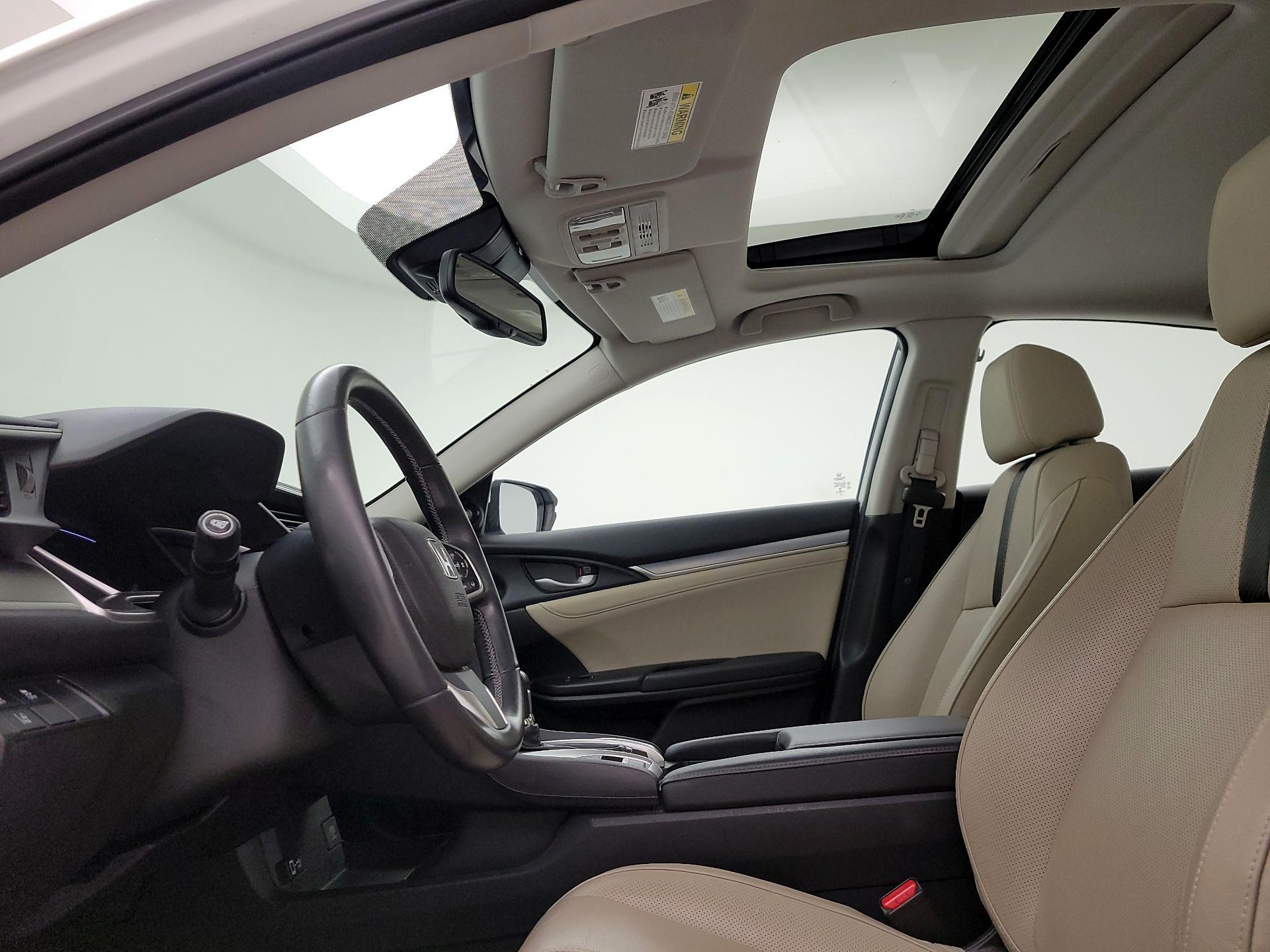 Thumbnail: 2016 Honda Civic - 20