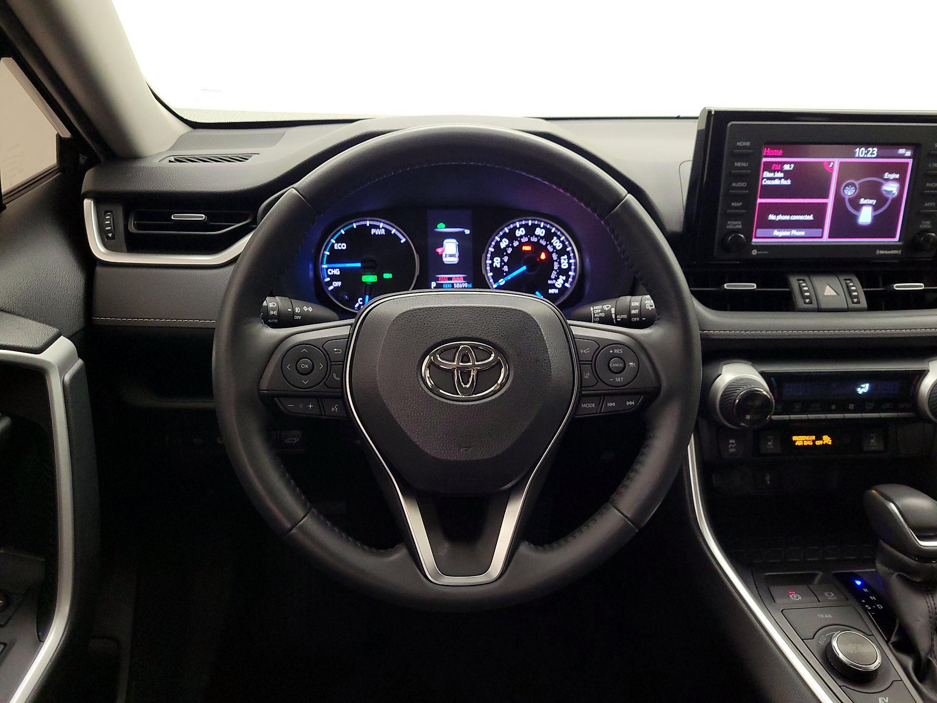 Thumbnail: 2022 Toyota RAV4 - 10