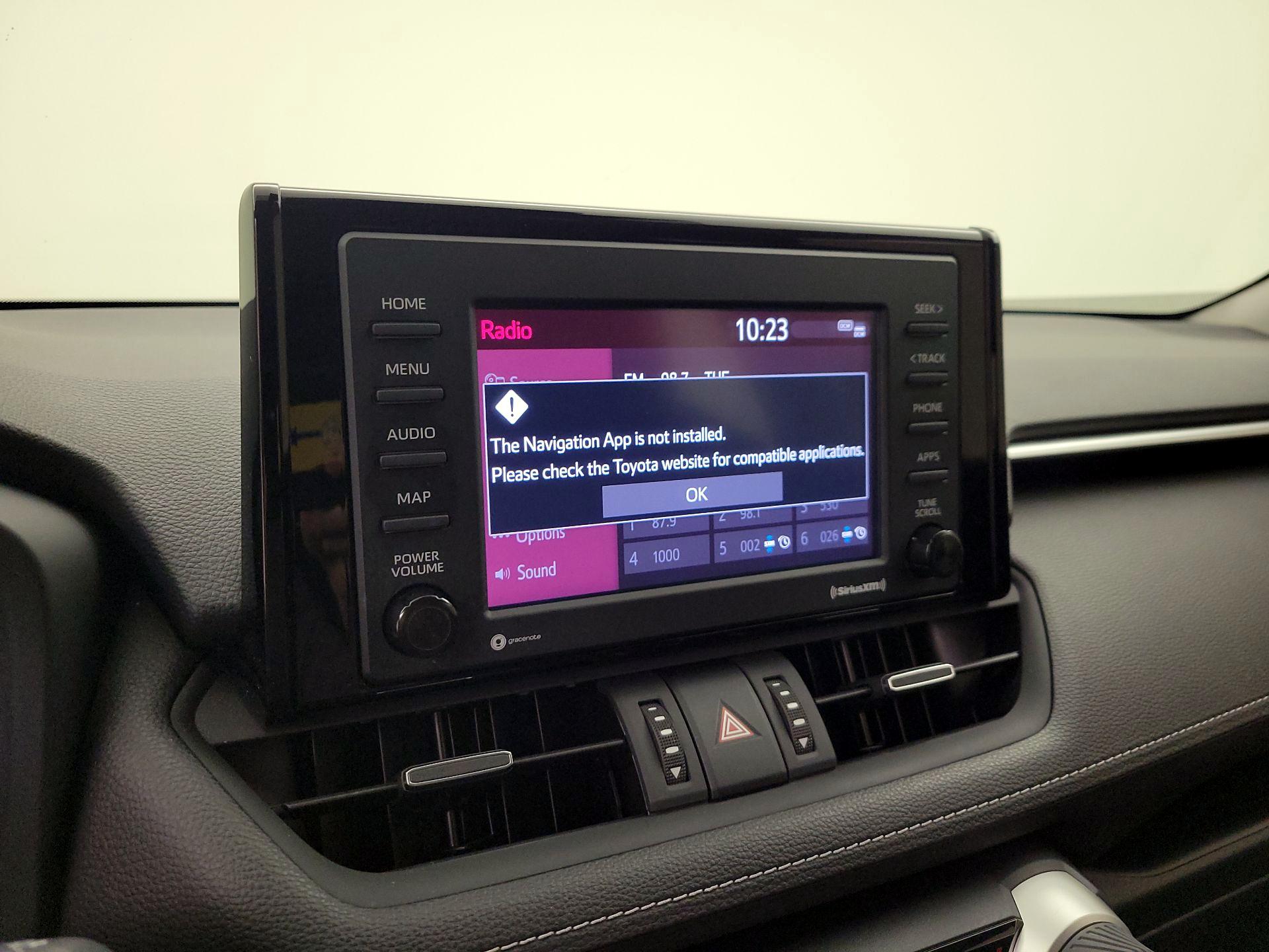 Thumbnail: 2022 Toyota RAV4 - 14