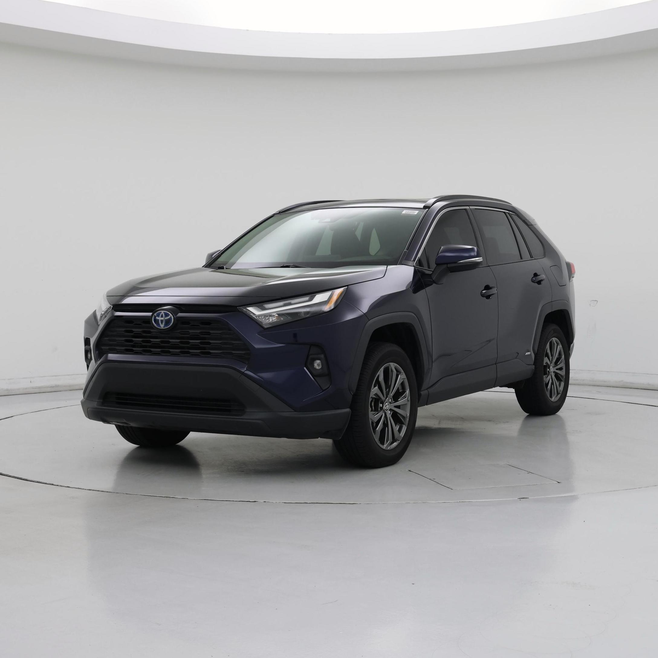 Thumbnail: 2022 Toyota RAV4 - 4