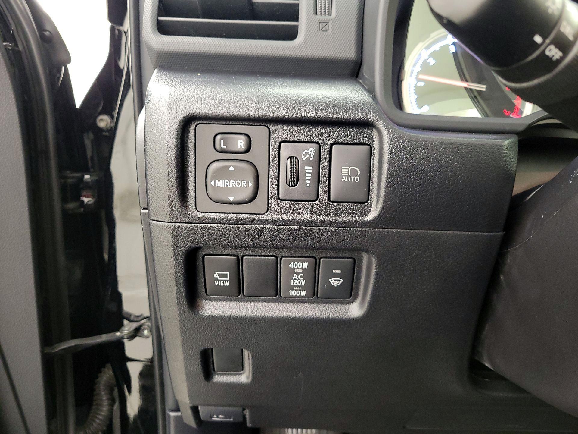 Thumbnail: 2023 Toyota 4Runner - 13