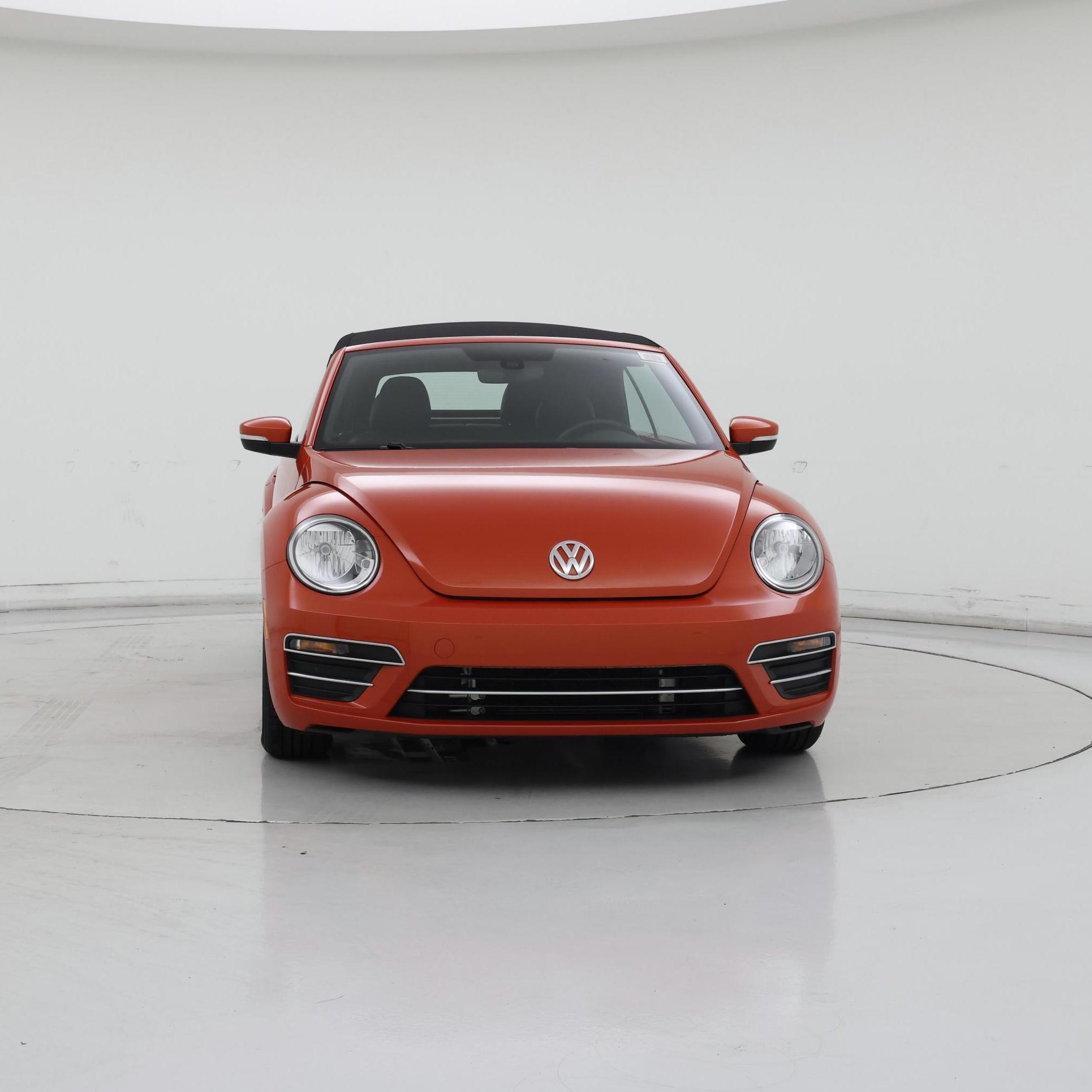 Thumbnail: 2017 Volkswagen Beetle - 5