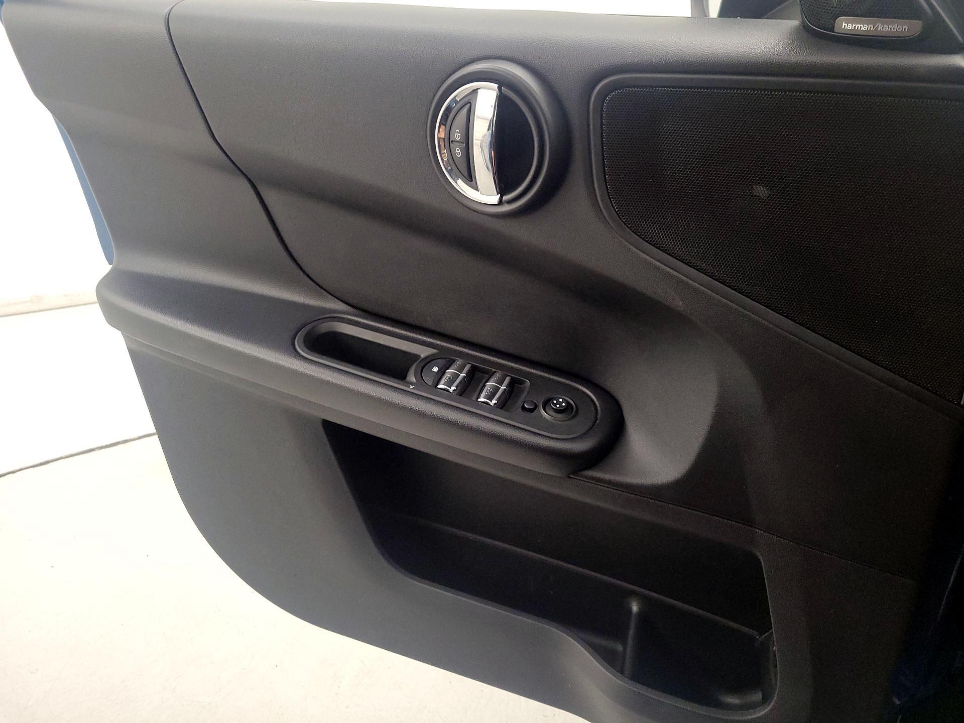 Thumbnail: 2018 MINI Cooper Countryman - 12