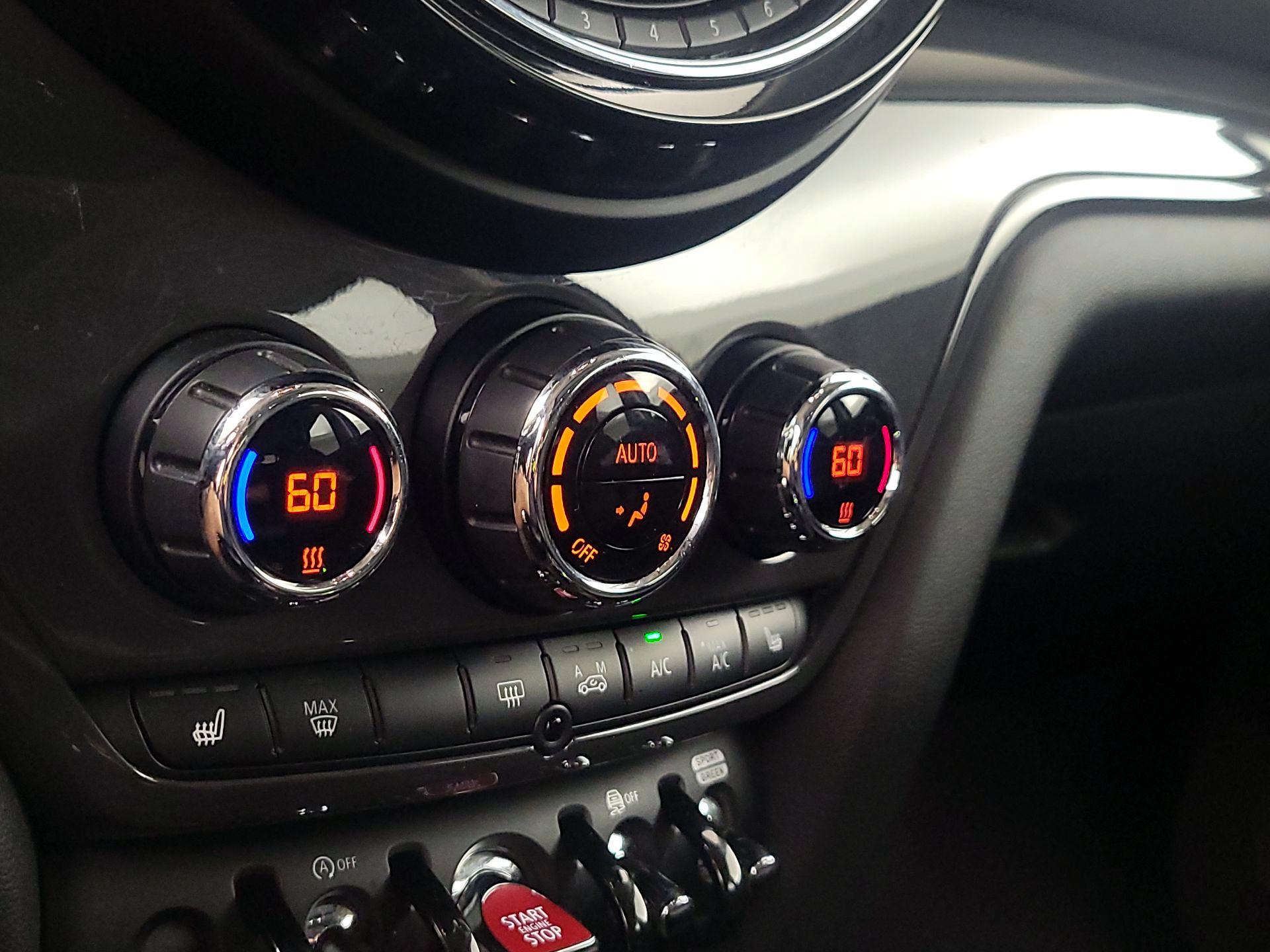 Thumbnail: 2018 MINI Cooper Countryman - 16