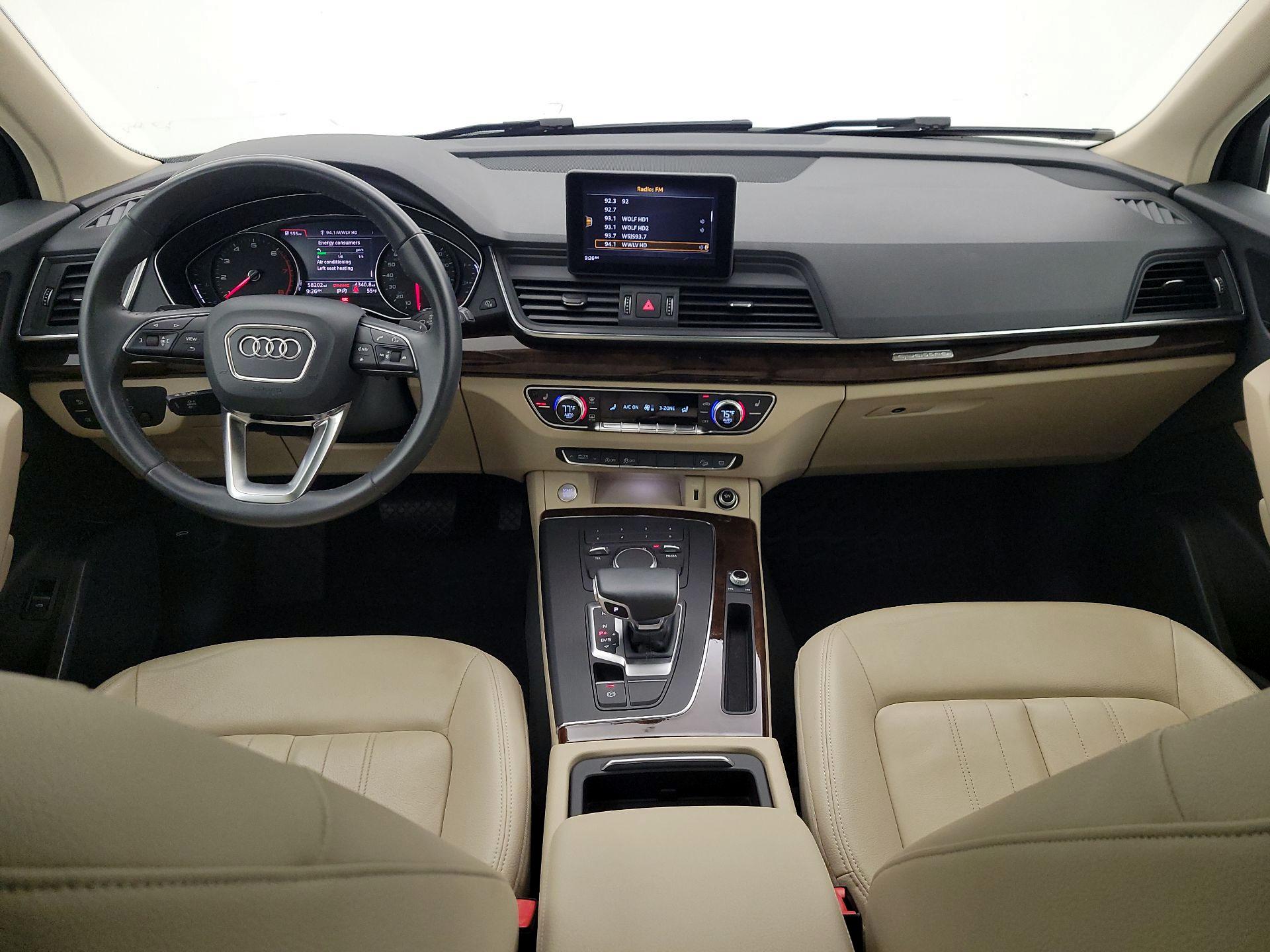 Thumbnail: 2020 Audi Q5 - 9