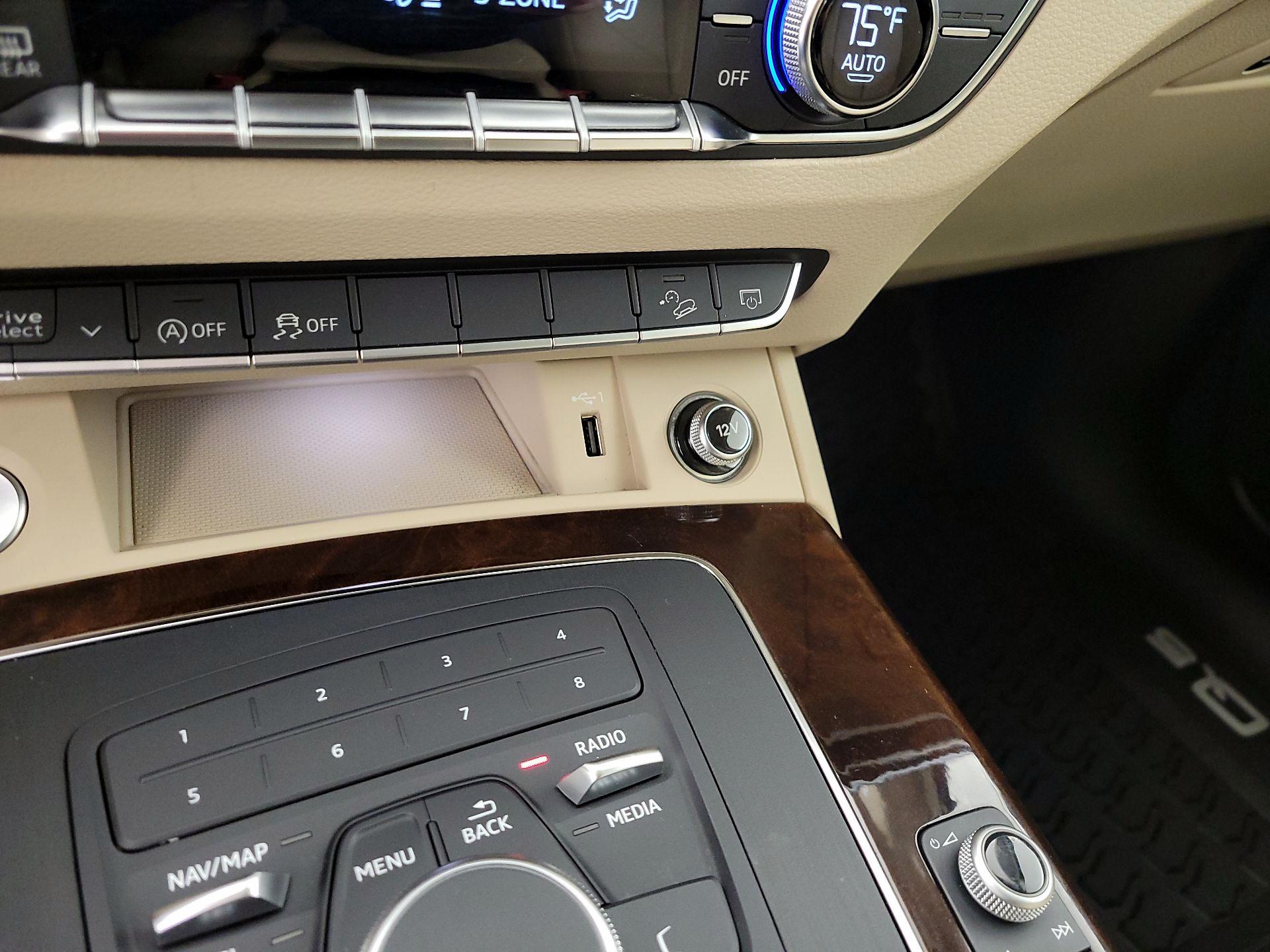 Thumbnail: 2020 Audi Q5 - 18