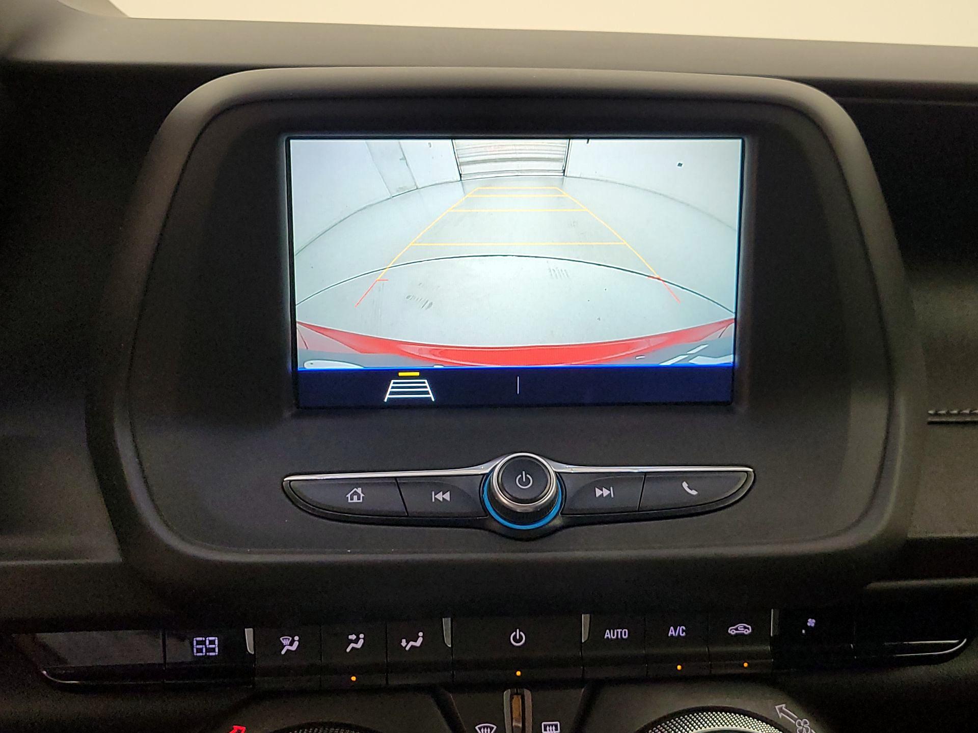 Thumbnail: 2019 Chevrolet Camaro - 13