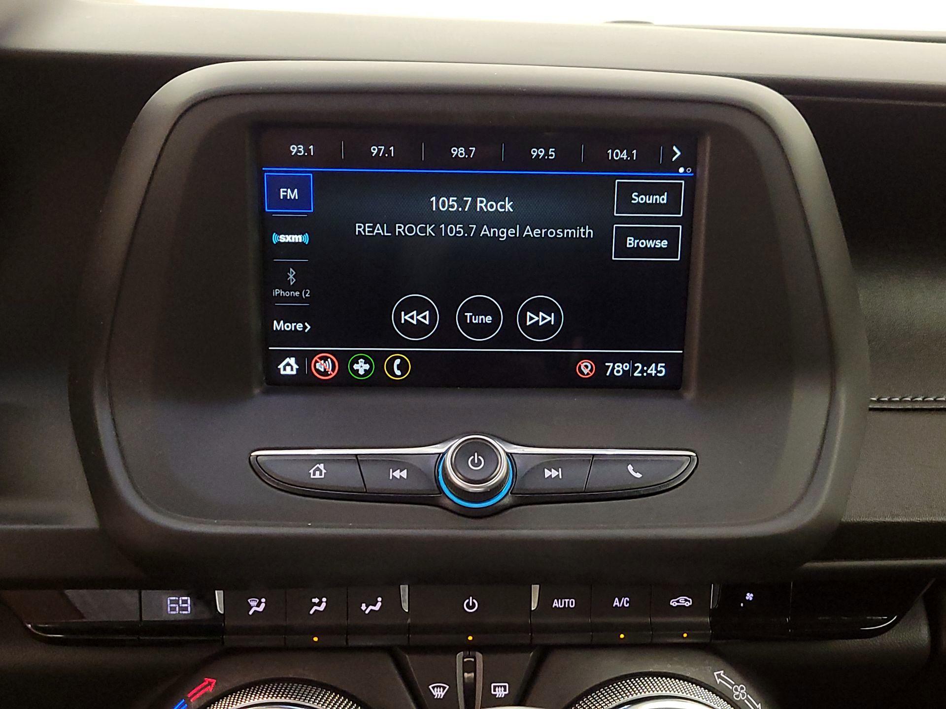 Thumbnail: 2019 Chevrolet Camaro - 14