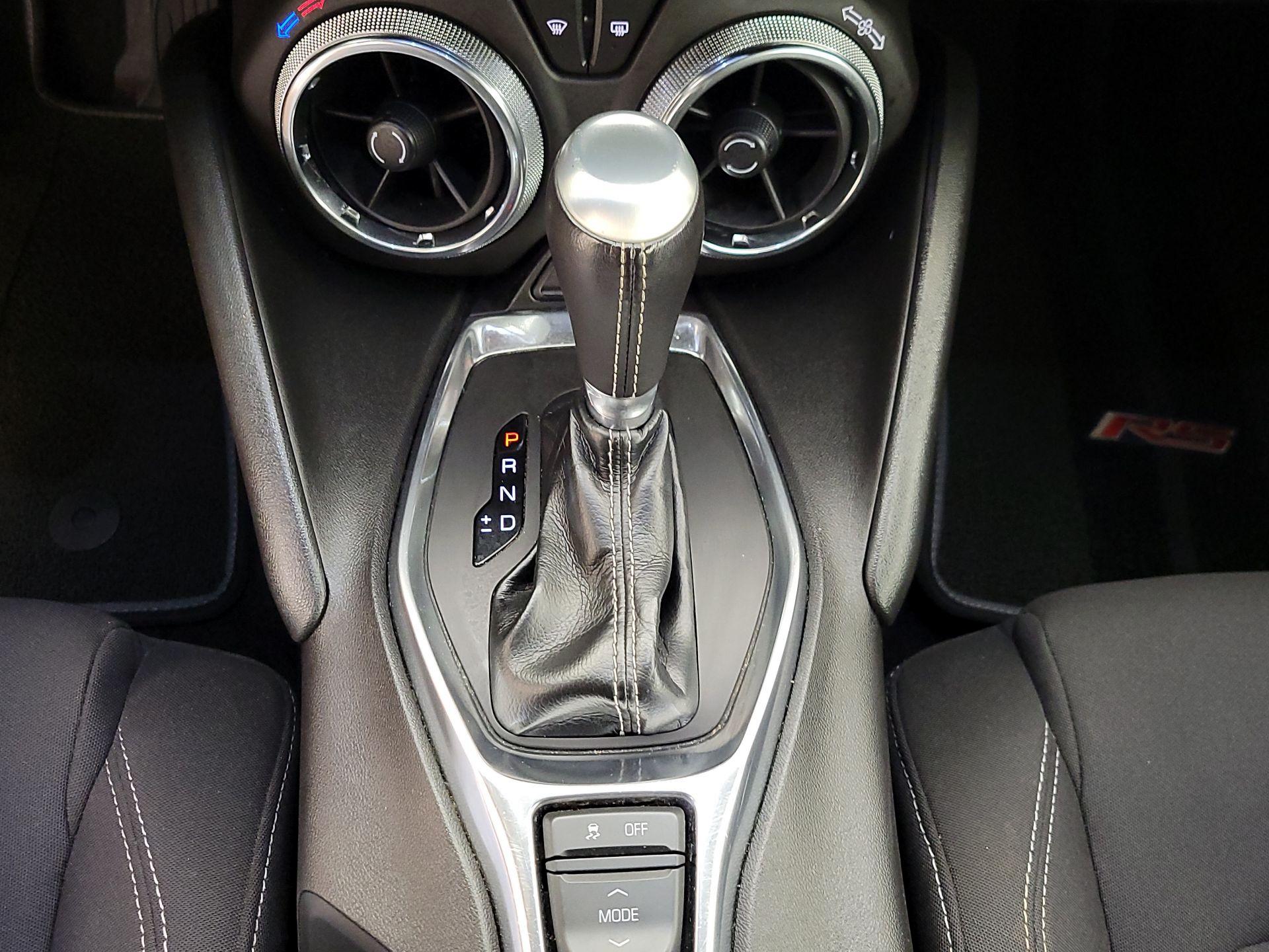 Thumbnail: 2019 Chevrolet Camaro - 16