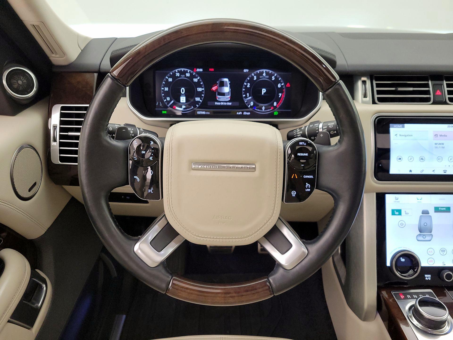 Thumbnail: 2022 Land Rover Range Rover - 10