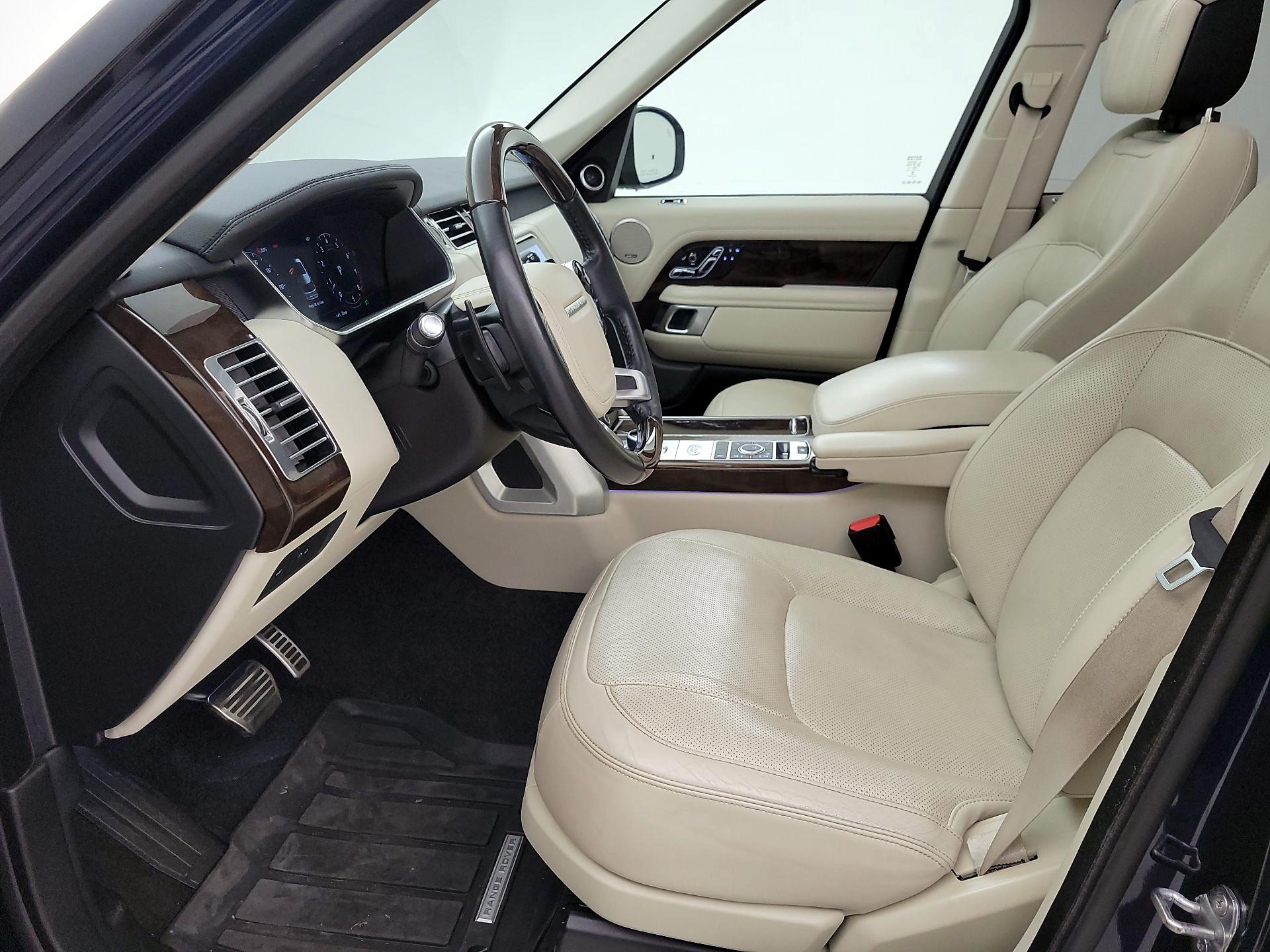 Thumbnail: 2022 Land Rover Range Rover - 11