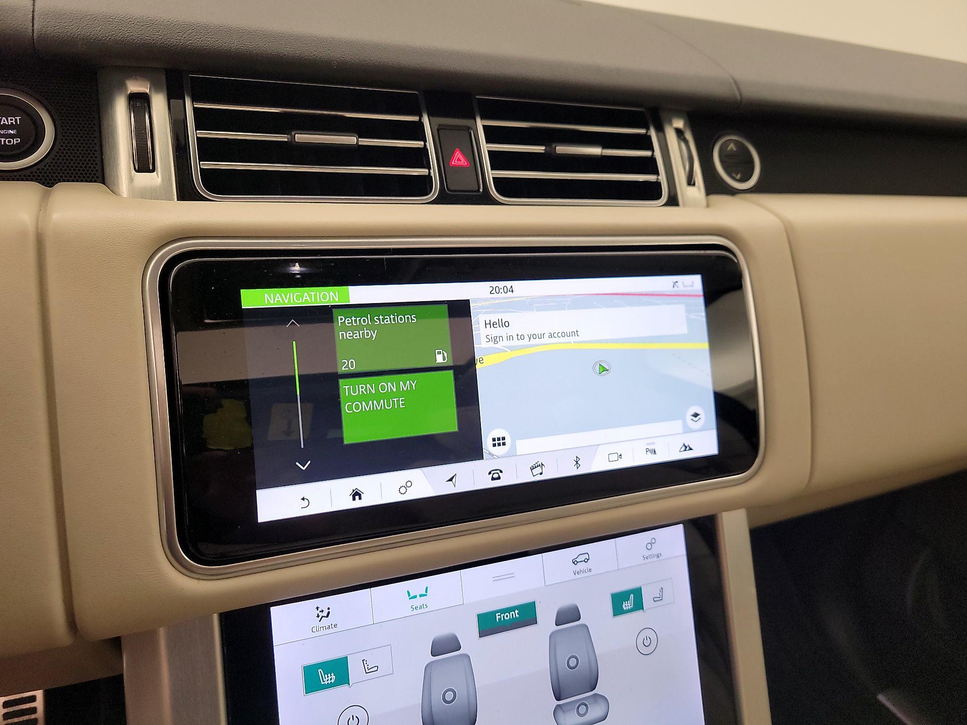 Thumbnail: 2022 Land Rover Range Rover - 14