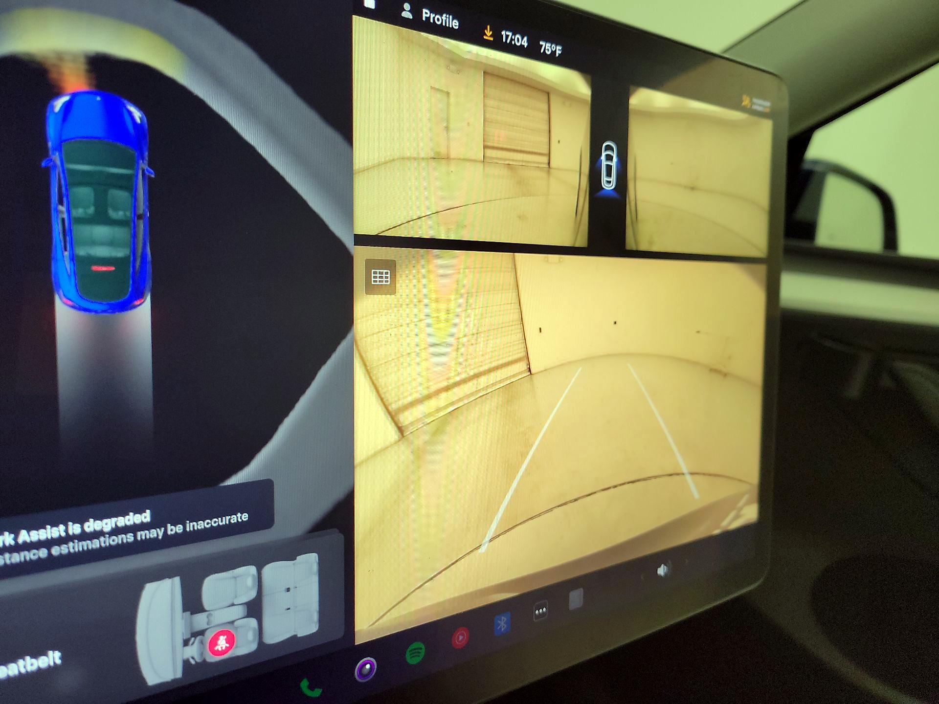 Thumbnail: 2023 Tesla Model Y - 14