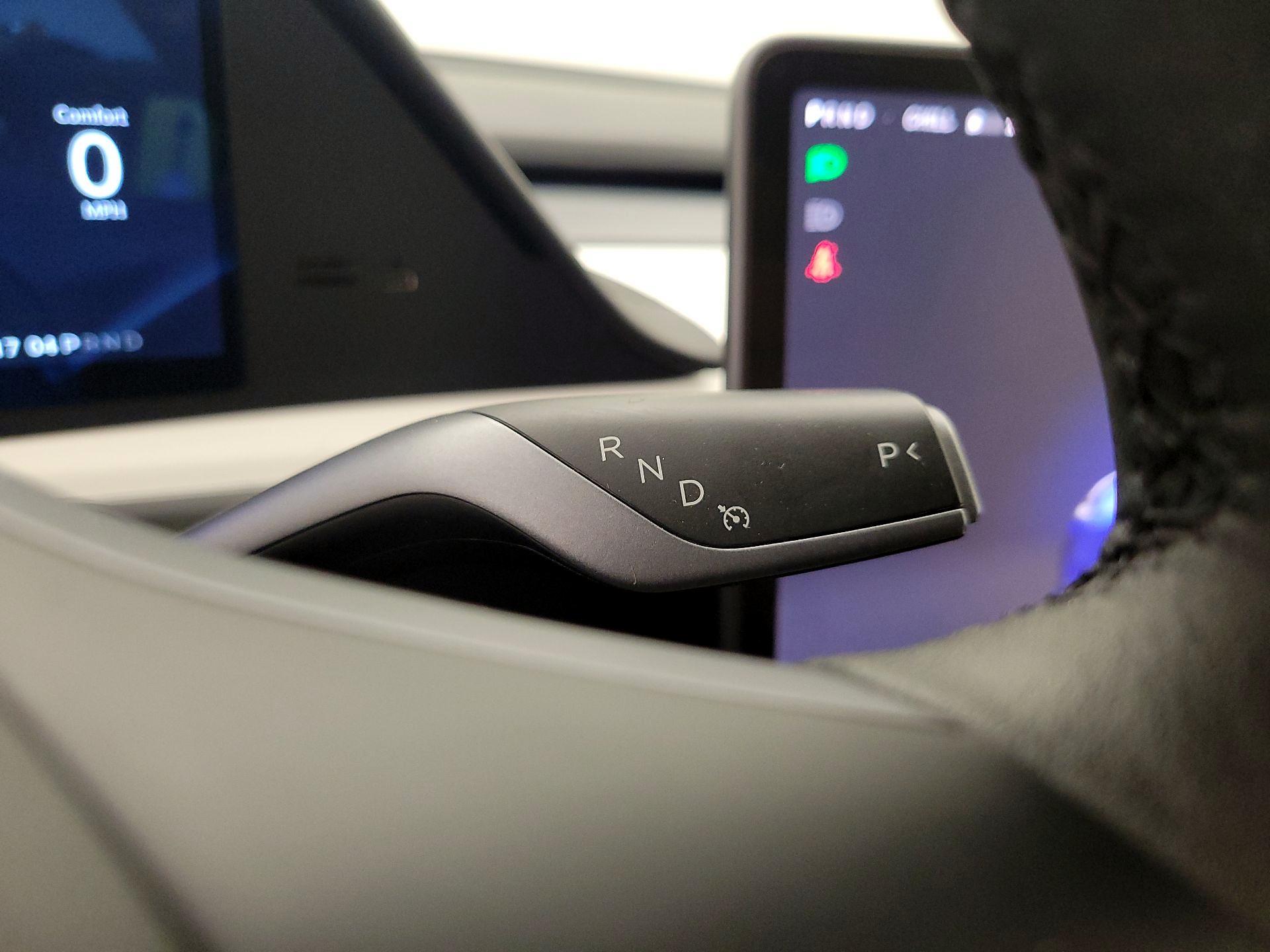 Thumbnail: 2023 Tesla Model Y - 17