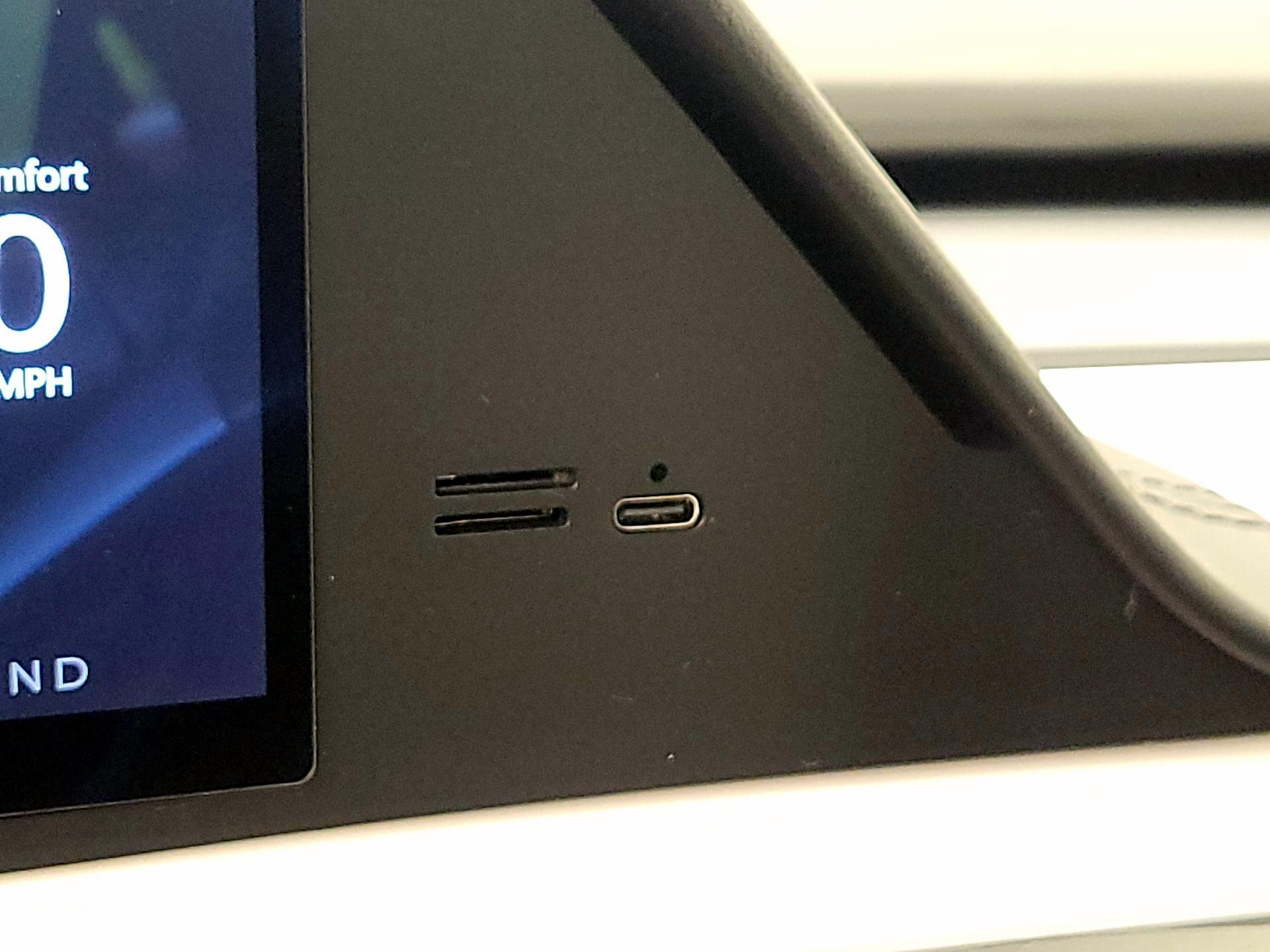 Thumbnail: 2023 Tesla Model Y - 18