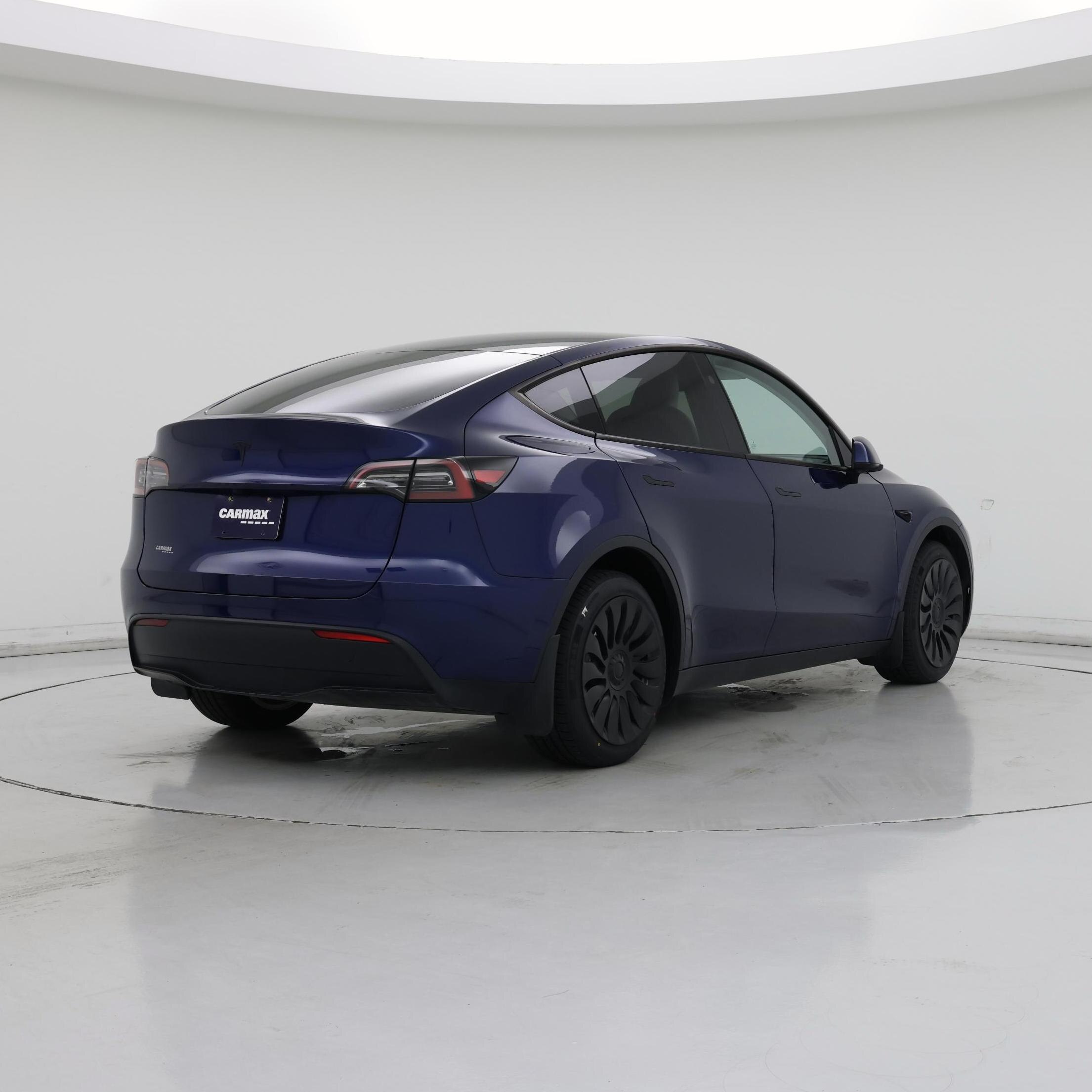 Thumbnail: 2023 Tesla Model Y - 8
