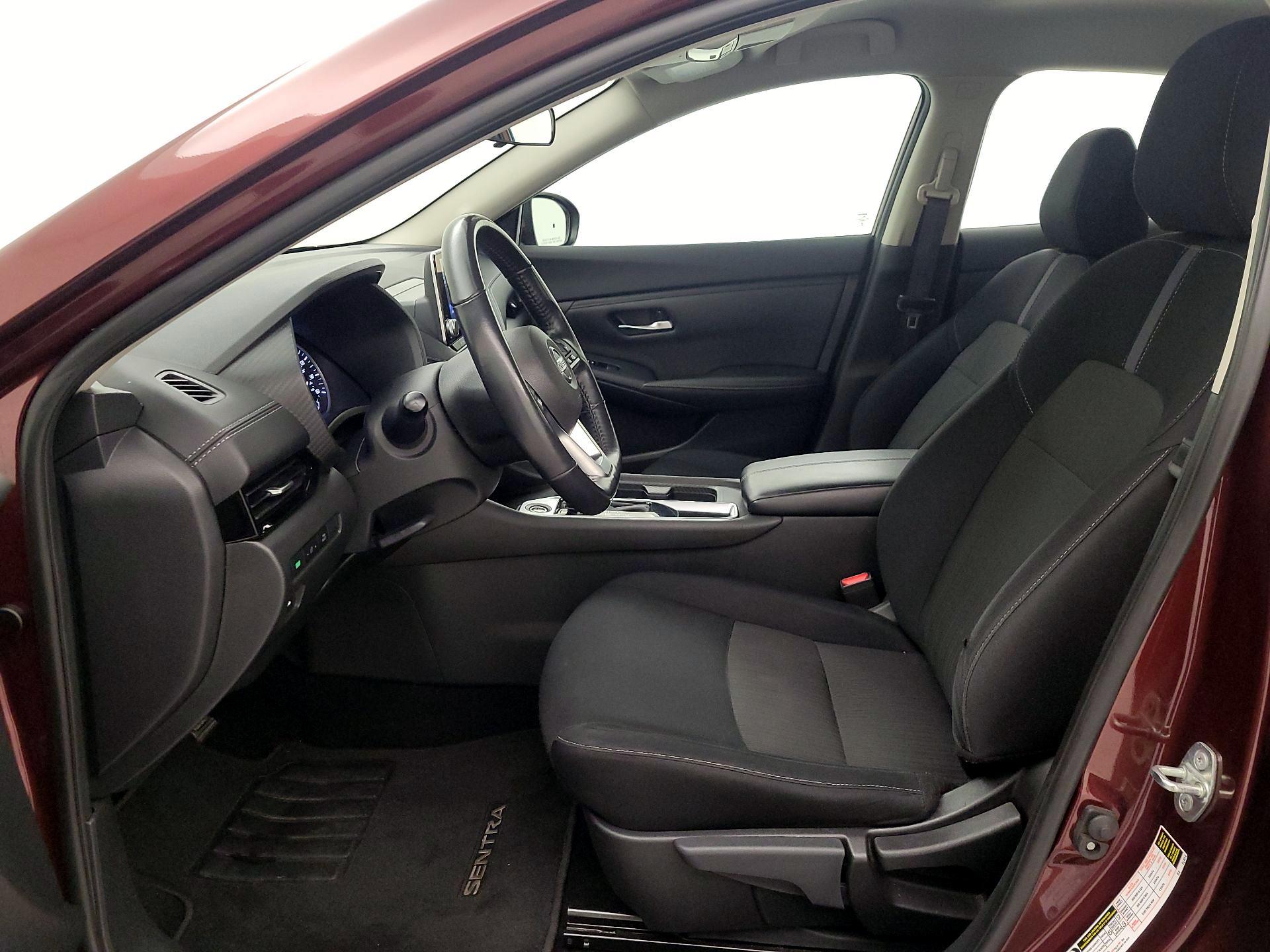 Thumbnail: 2023 Nissan Sentra - 11