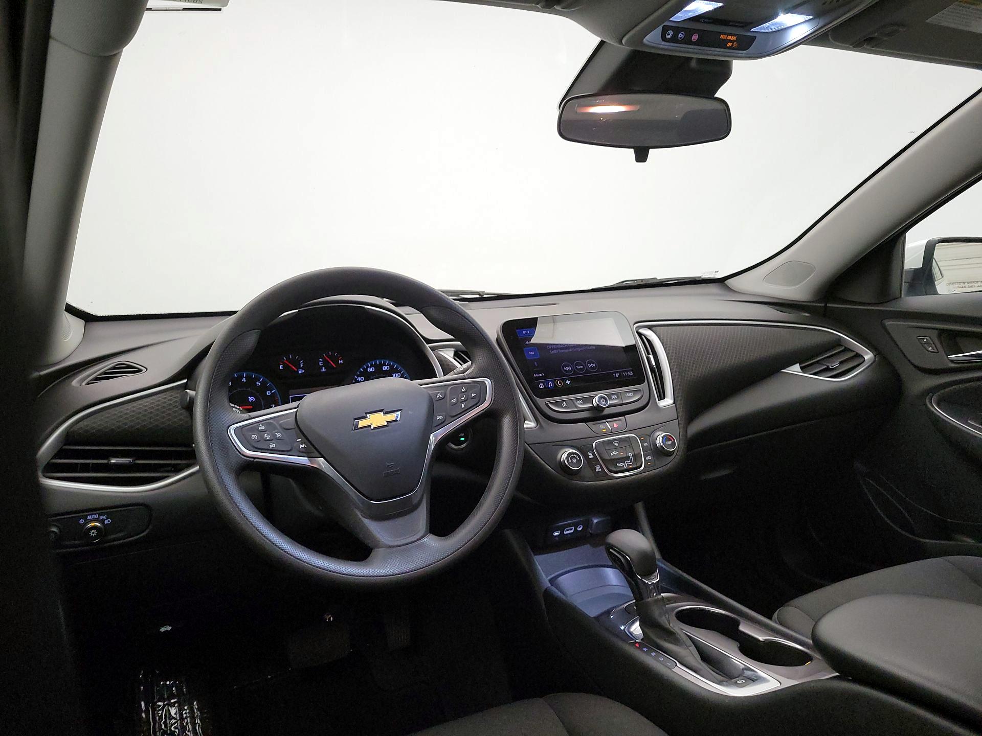 Thumbnail: 2023 Chevrolet Malibu - 9