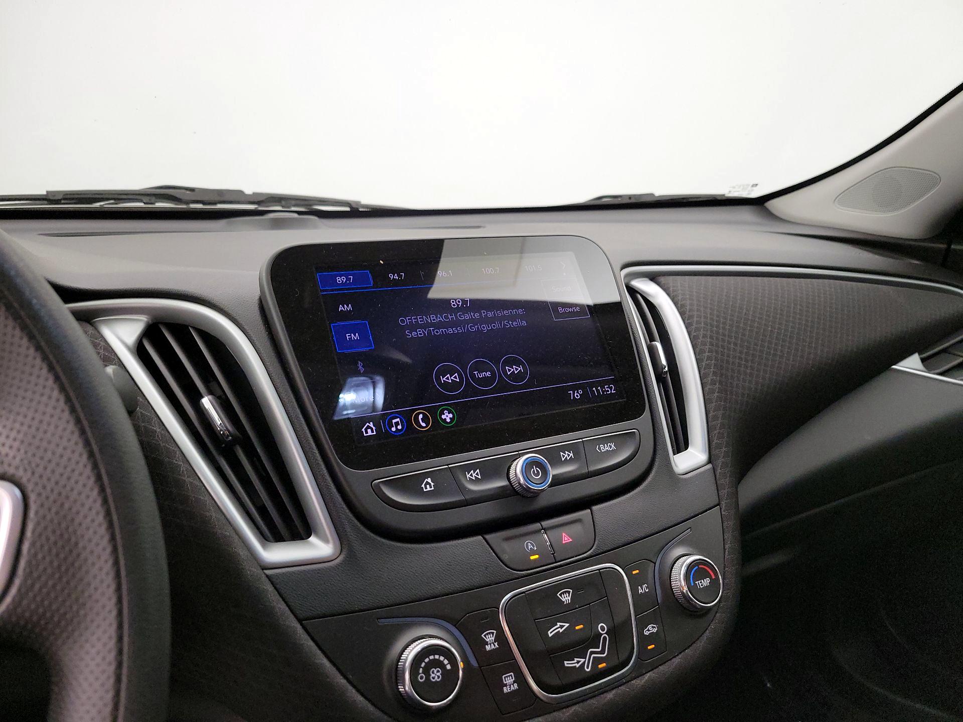 Thumbnail: 2023 Chevrolet Malibu - 15