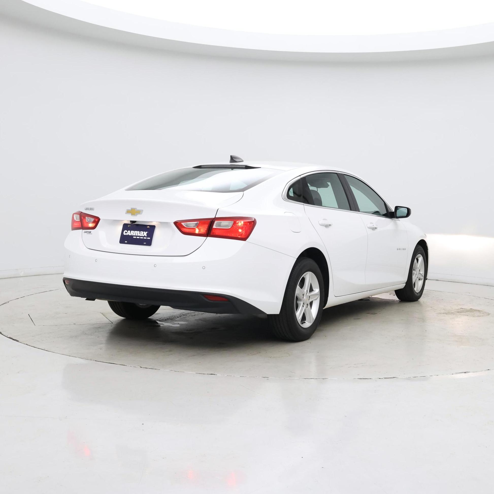 Thumbnail: 2023 Chevrolet Malibu - 8