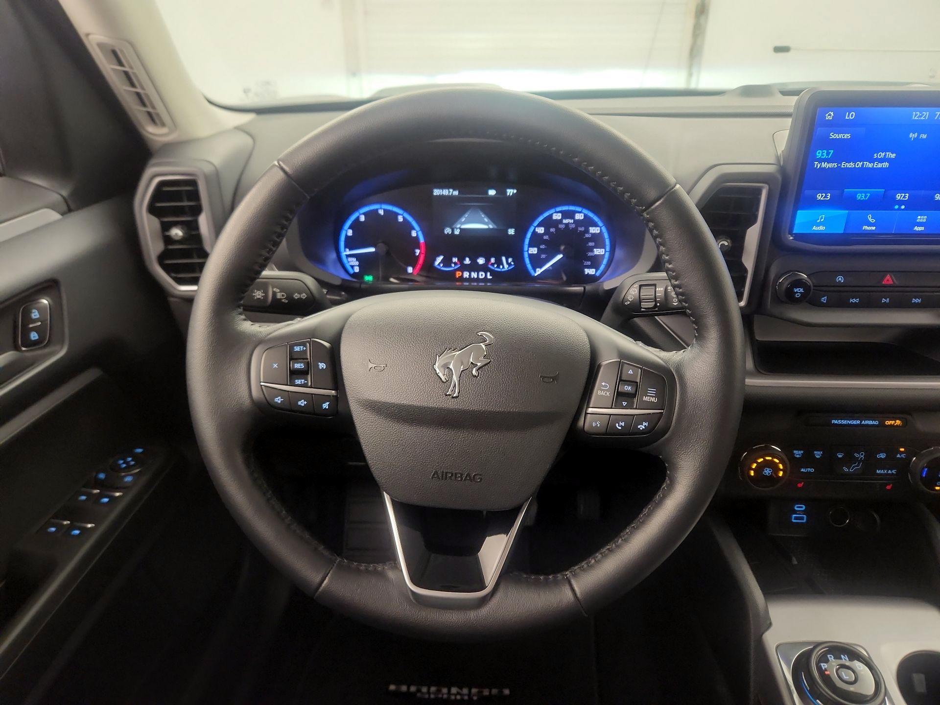 Thumbnail: 2022 Ford Bronco Sport - 10