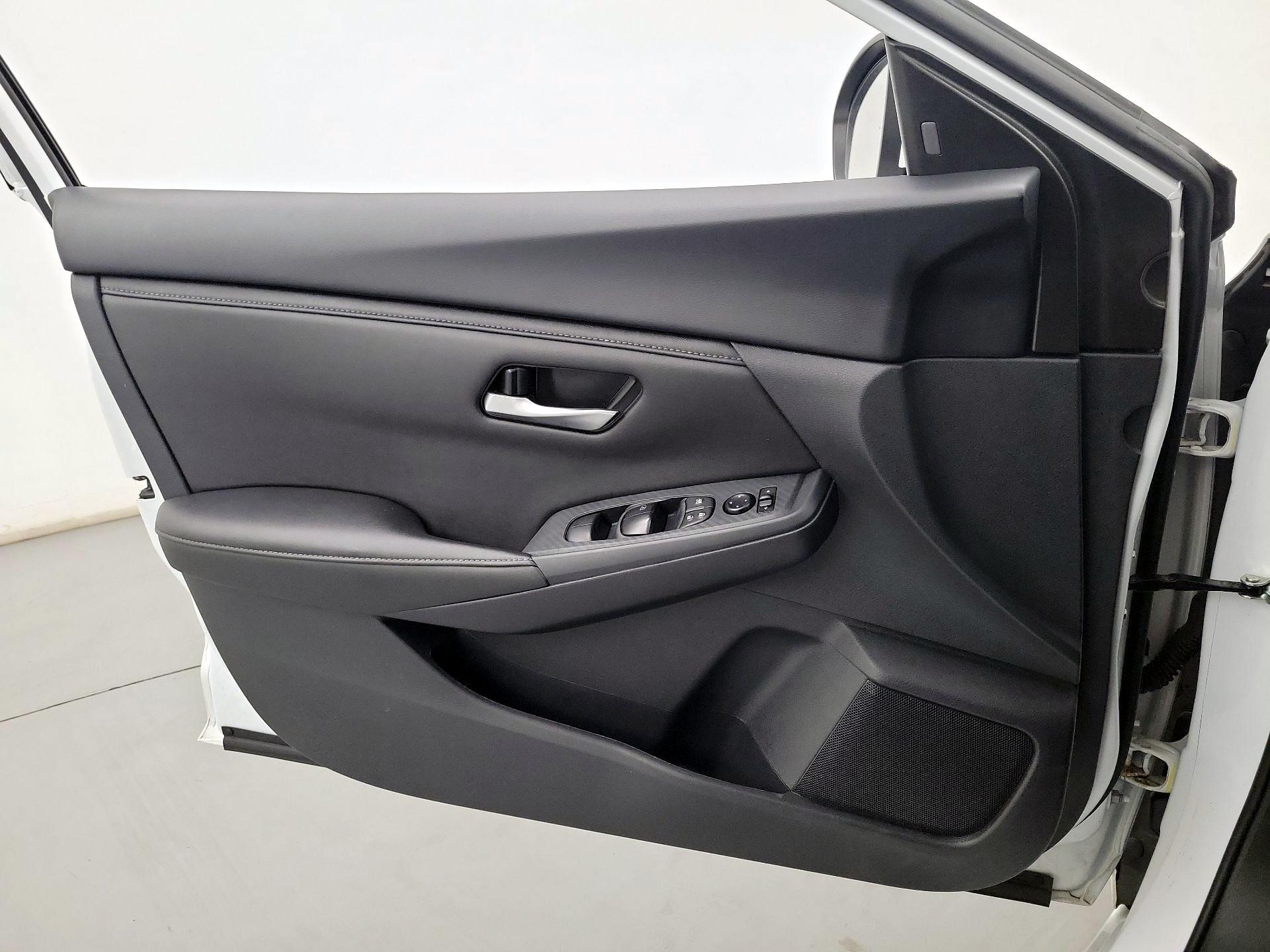 Thumbnail: 2025 Nissan Sentra - 12