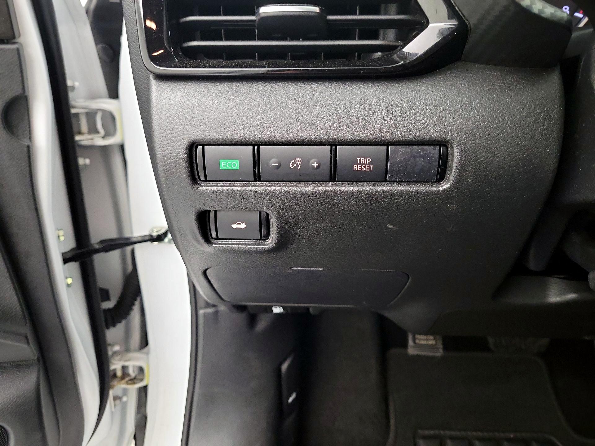 Thumbnail: 2025 Nissan Sentra - 13