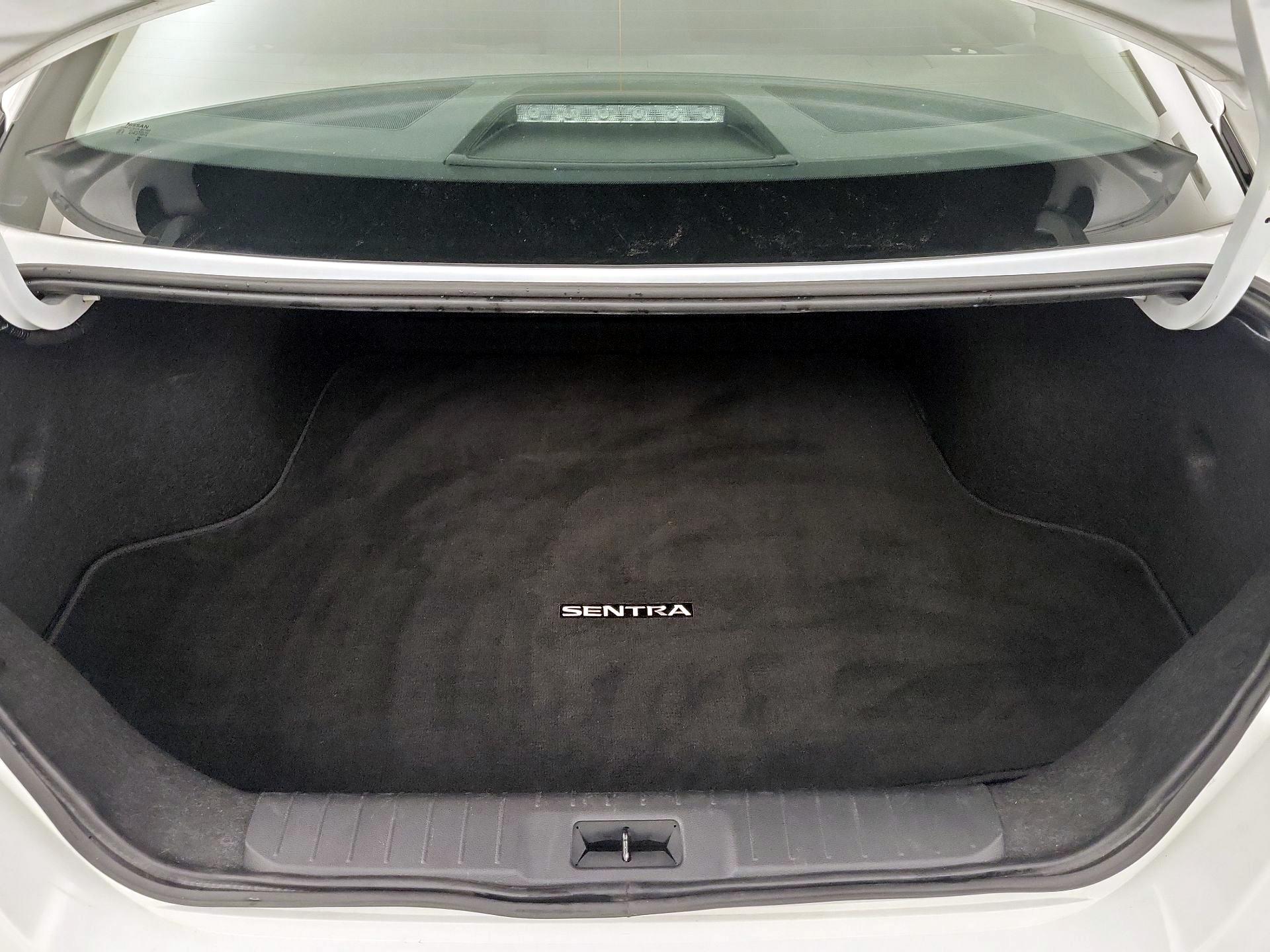 Thumbnail: 2025 Nissan Sentra - 20