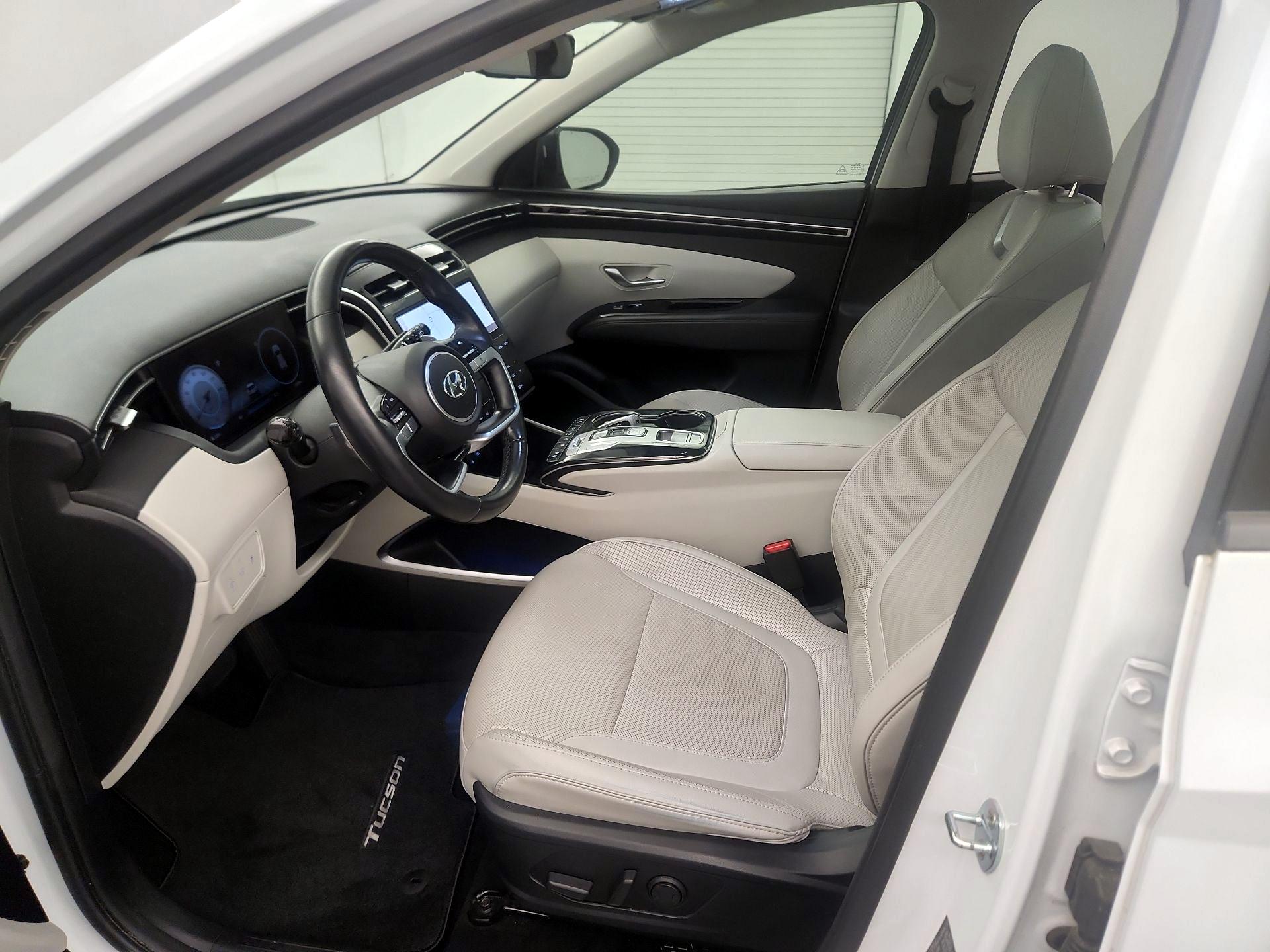 Thumbnail: 2022 Hyundai Tucson - 11