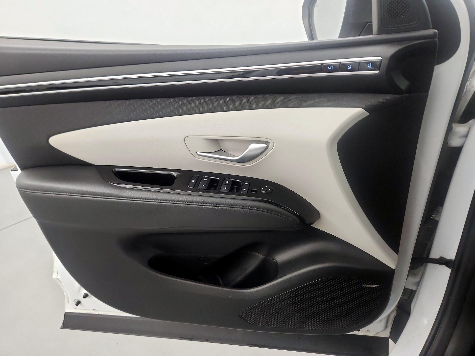 Thumbnail: 2022 Hyundai Tucson - 12