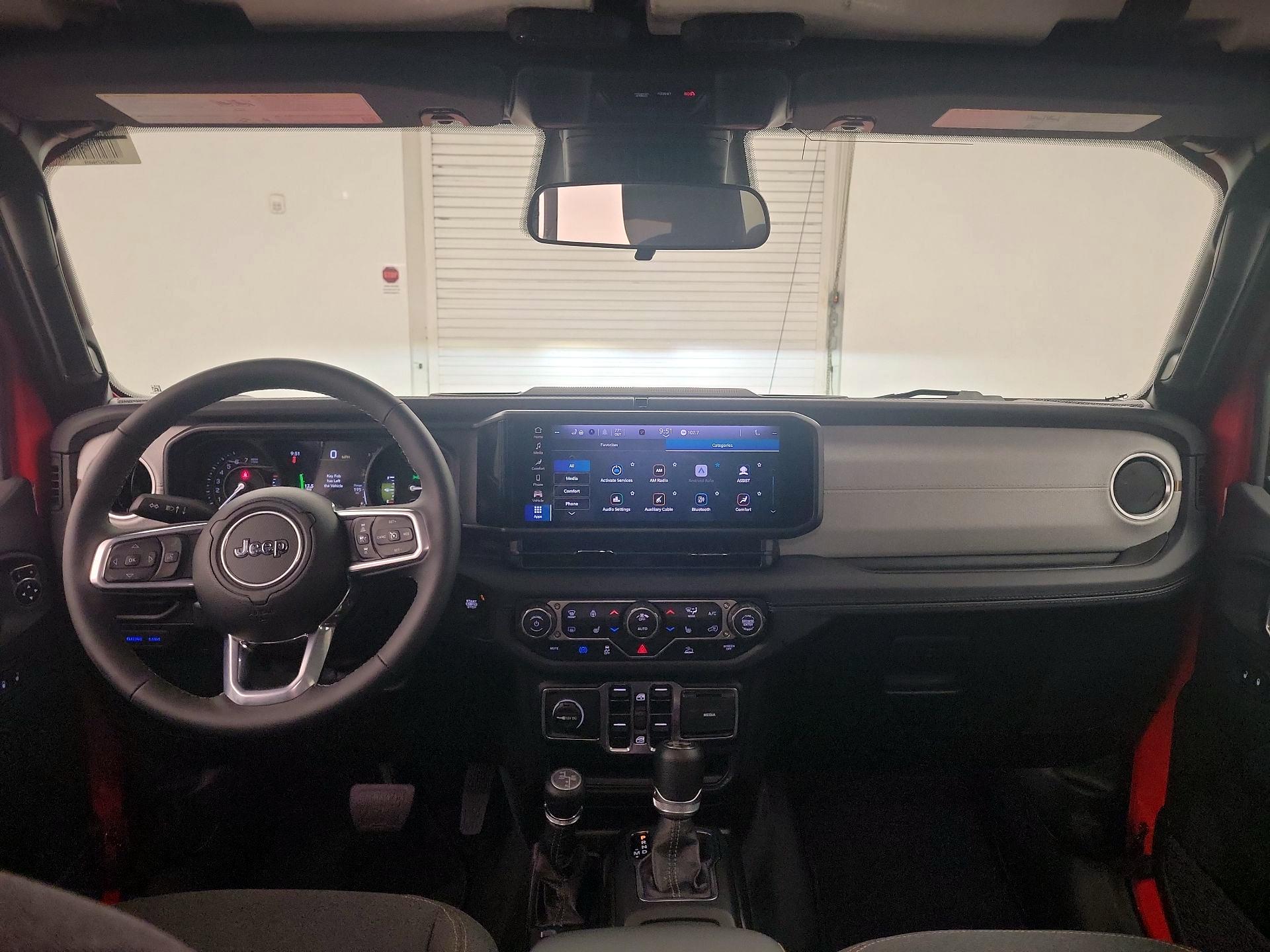 Thumbnail: 2025 Jeep Wrangler - 9