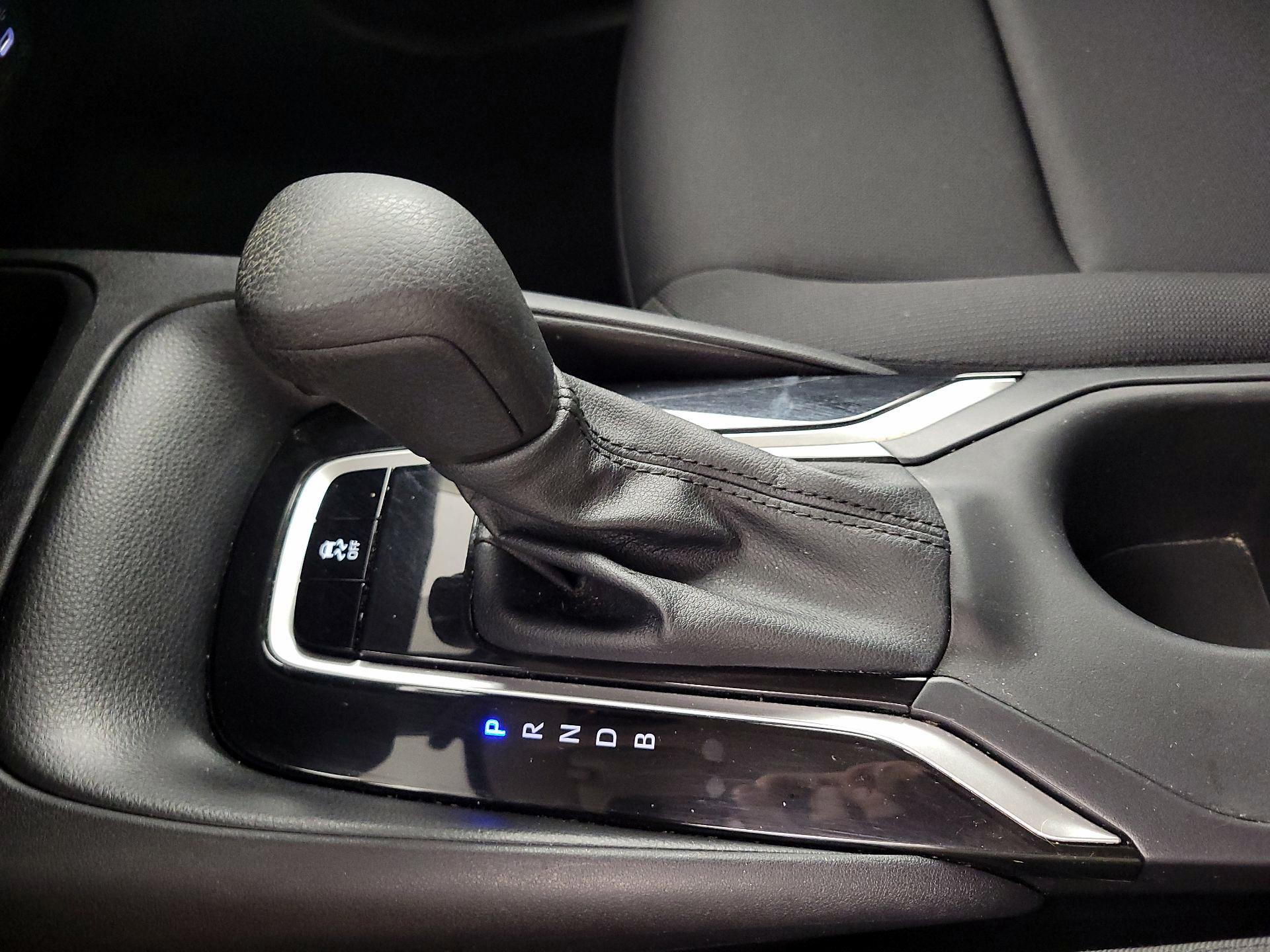 Thumbnail: 2025 Toyota Corolla - 17