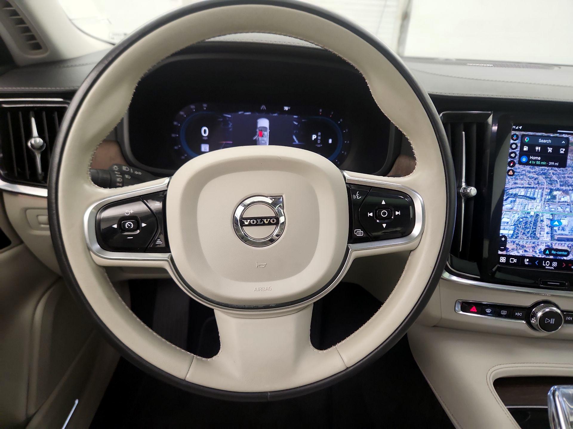 Thumbnail: 2022 Volvo S90 - 10