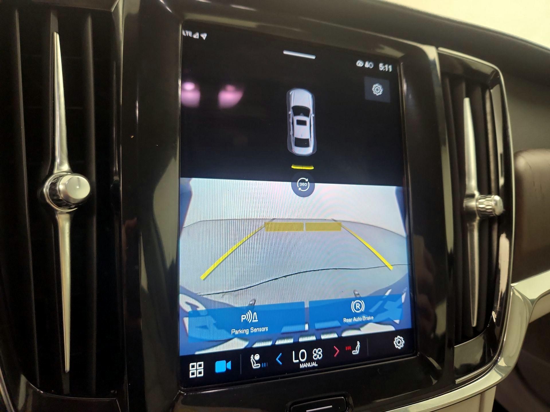 Thumbnail: 2022 Volvo S90 - 15