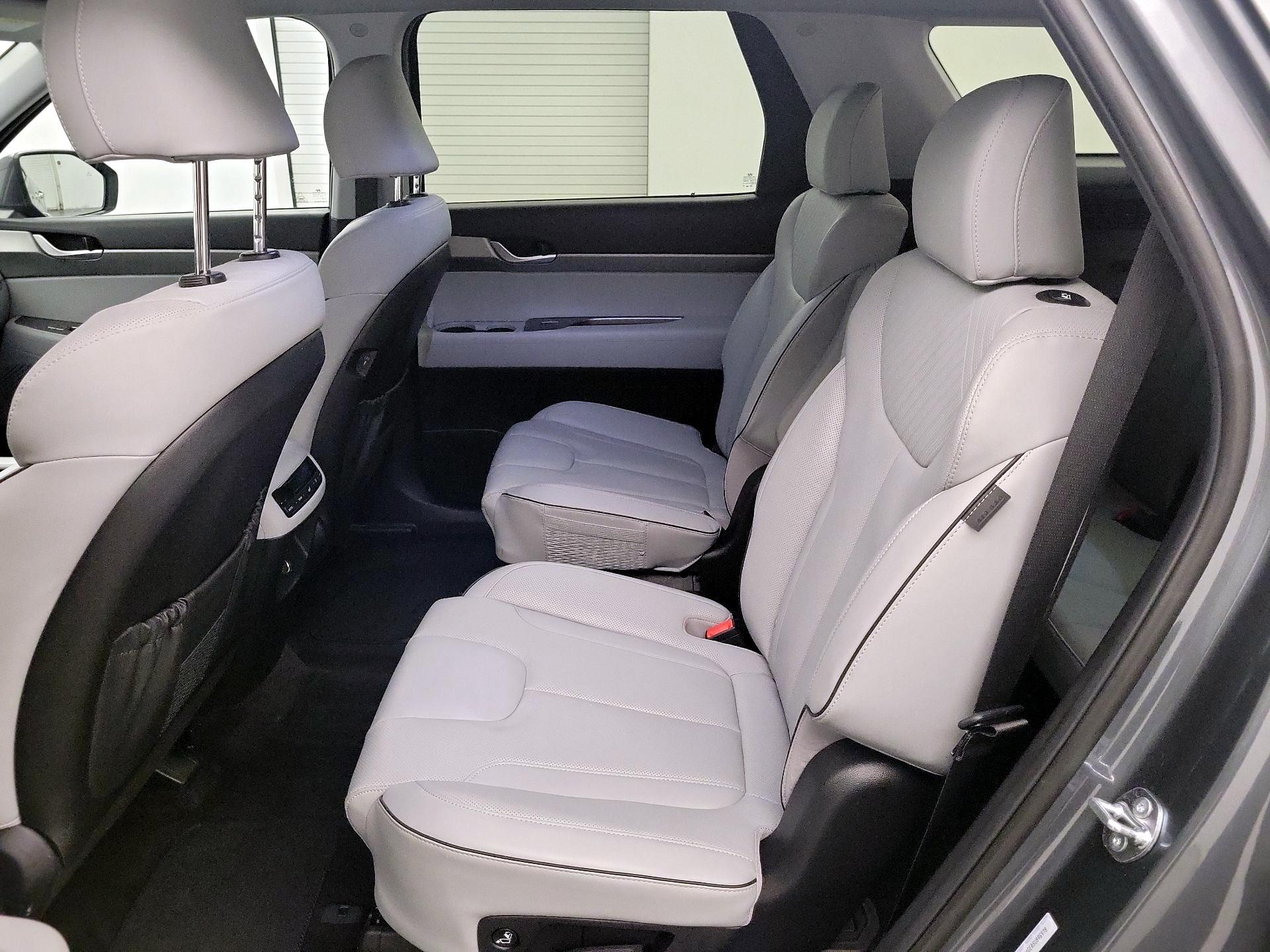 Thumbnail: 2025 Hyundai Palisade - 19