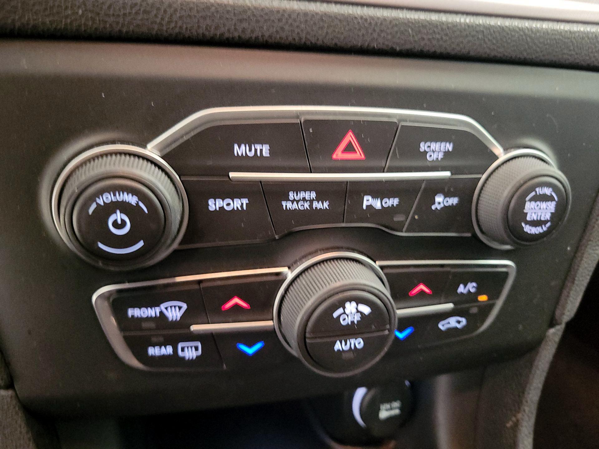 Thumbnail: 2023 Dodge Charger - 16