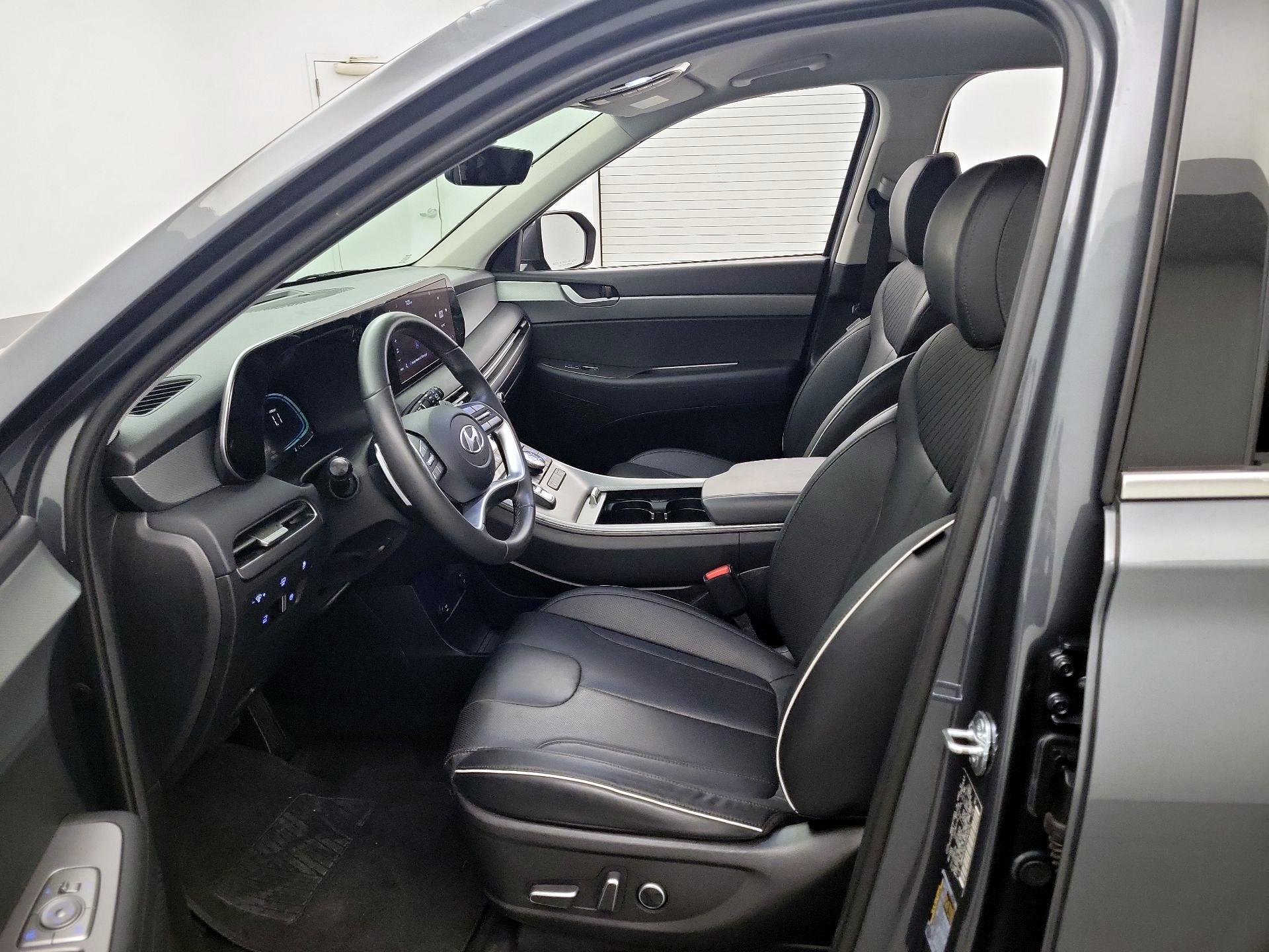 Thumbnail: 2025 Hyundai Palisade - 11