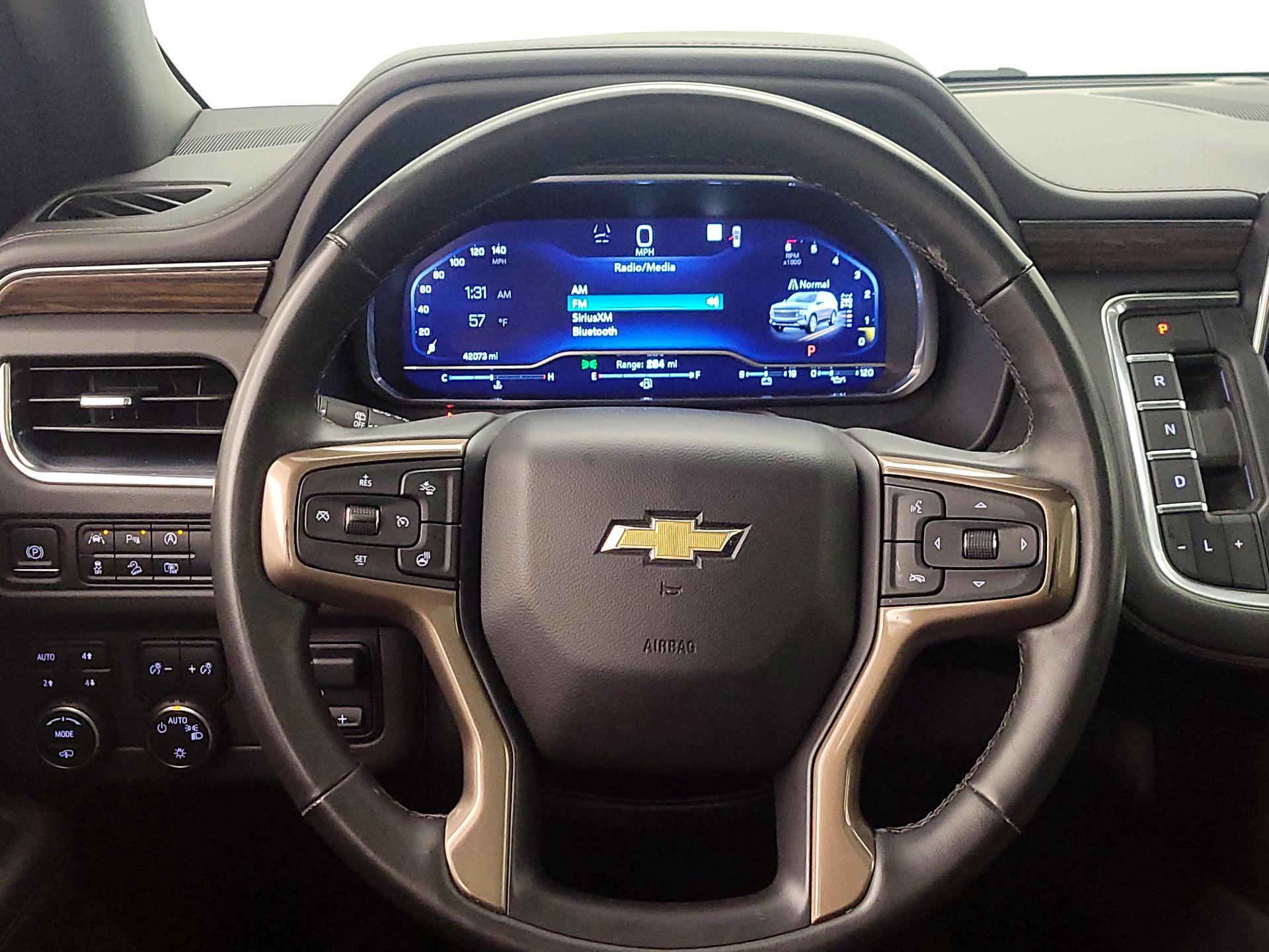 Thumbnail: 2023 Chevrolet Suburban - 10
