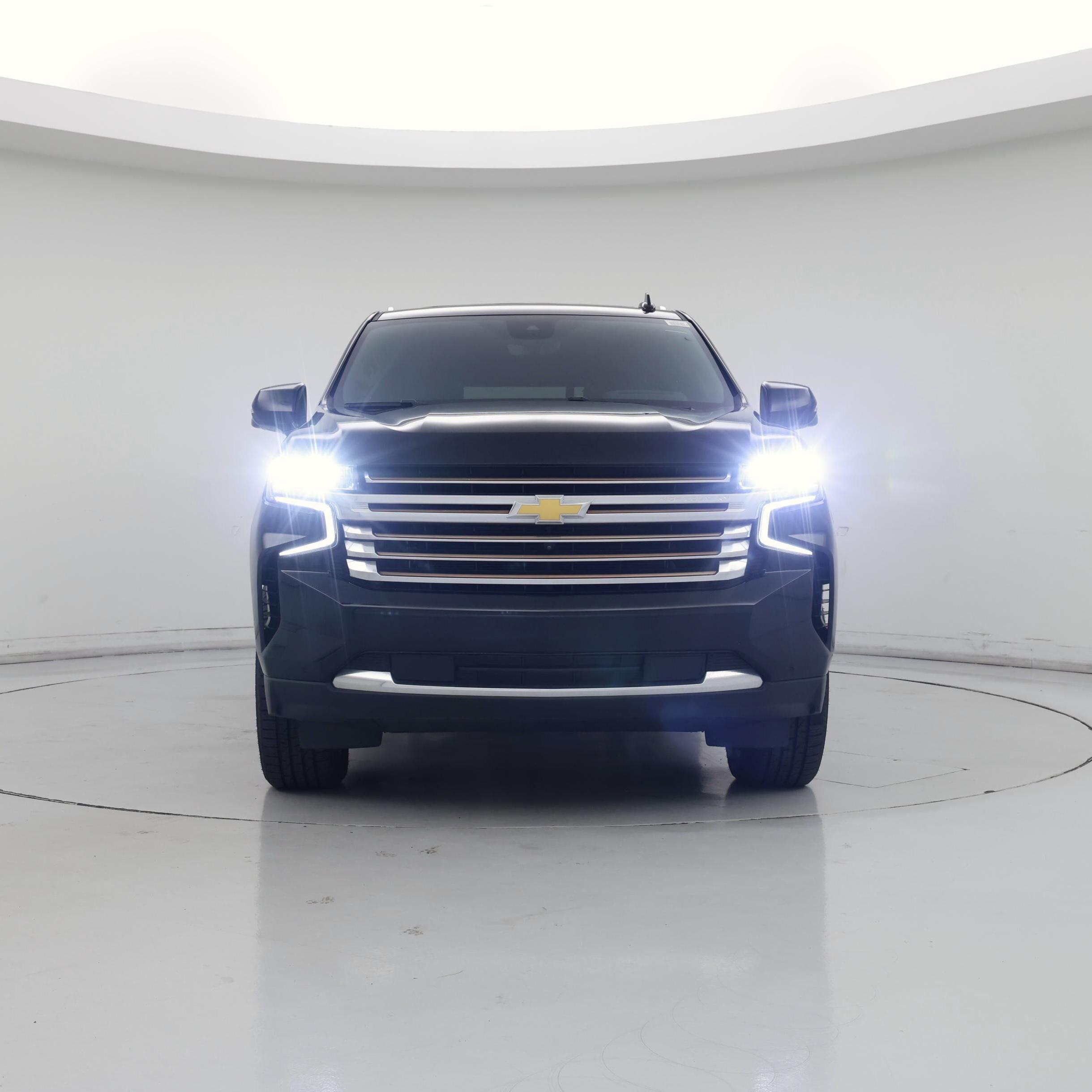 Thumbnail: 2023 Chevrolet Suburban - 5