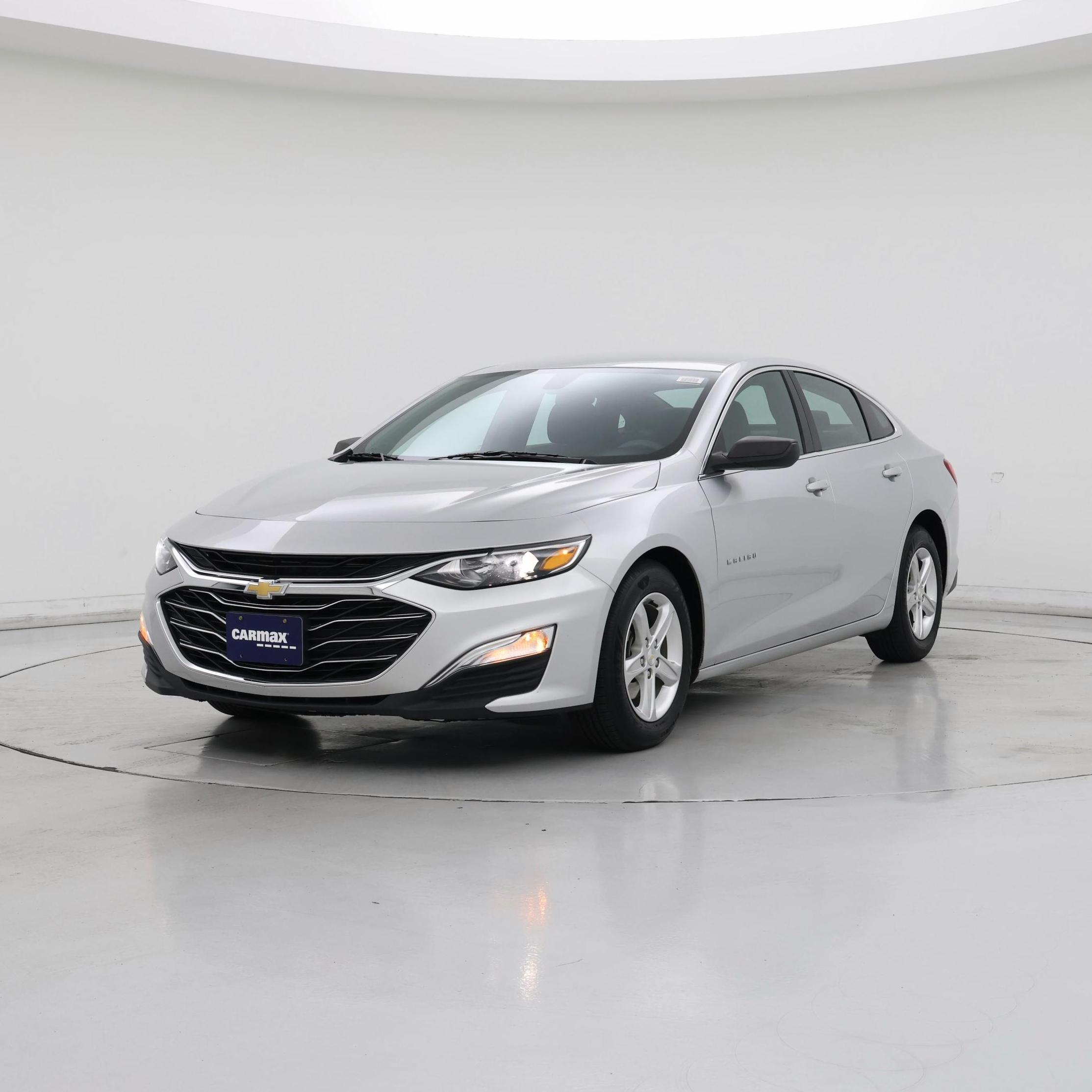 Thumbnail: 2021 Chevrolet Malibu - 4