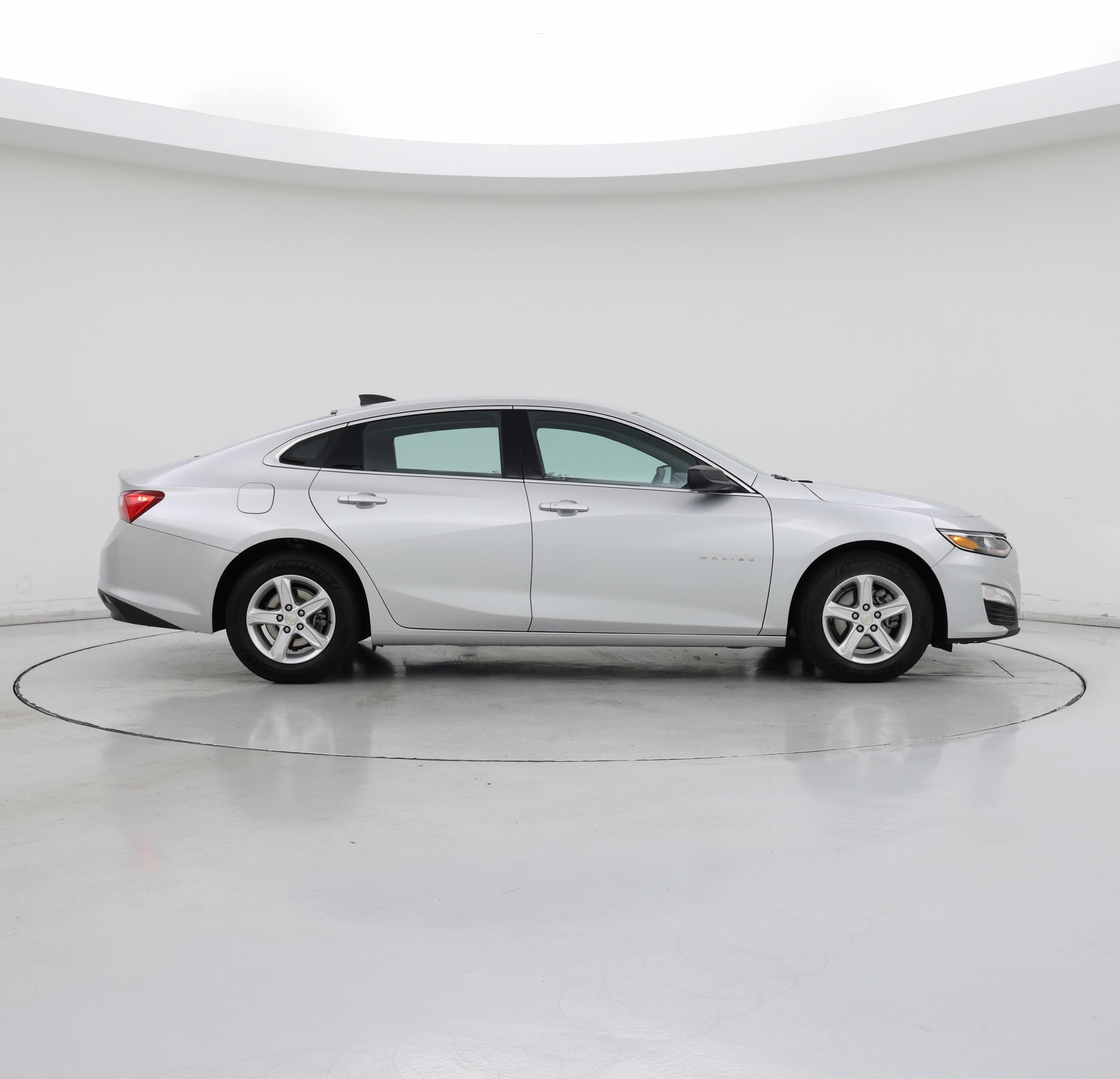 Thumbnail: 2021 Chevrolet Malibu - 7