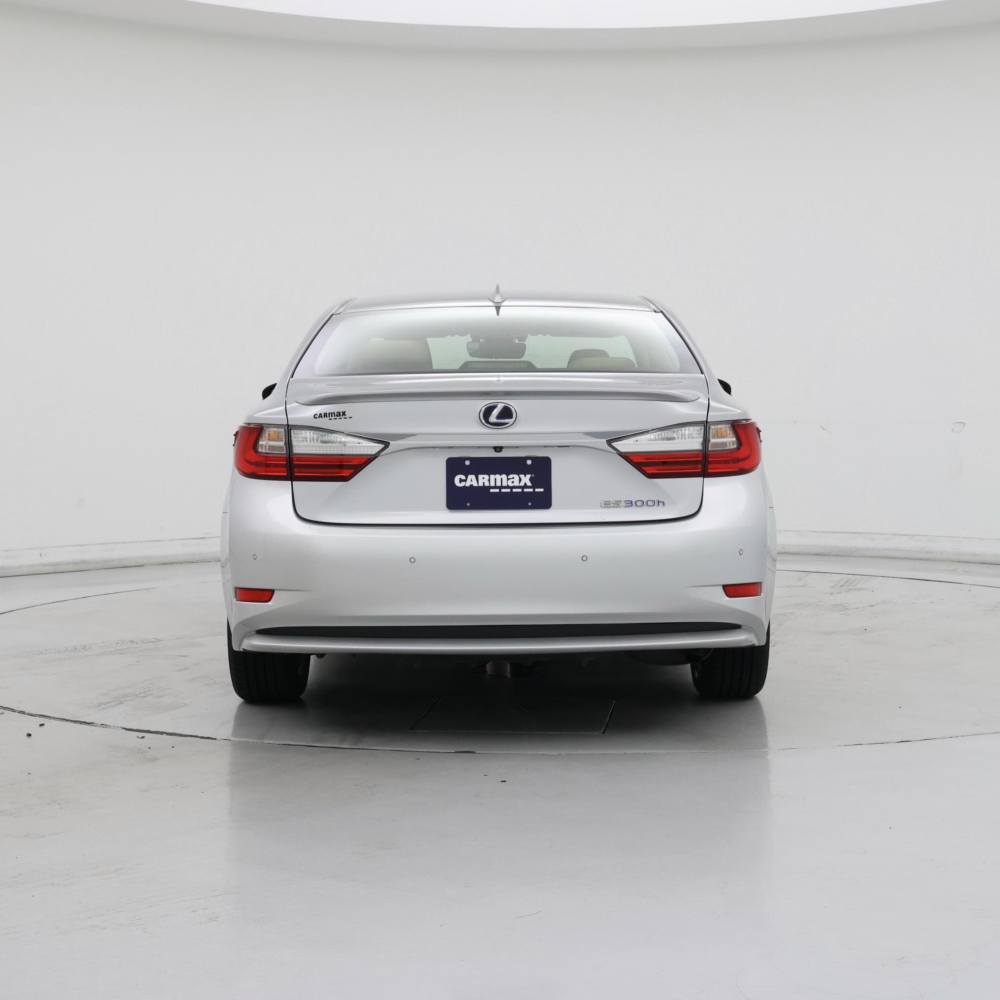 Thumbnail: 2017 Lexus ES - 6