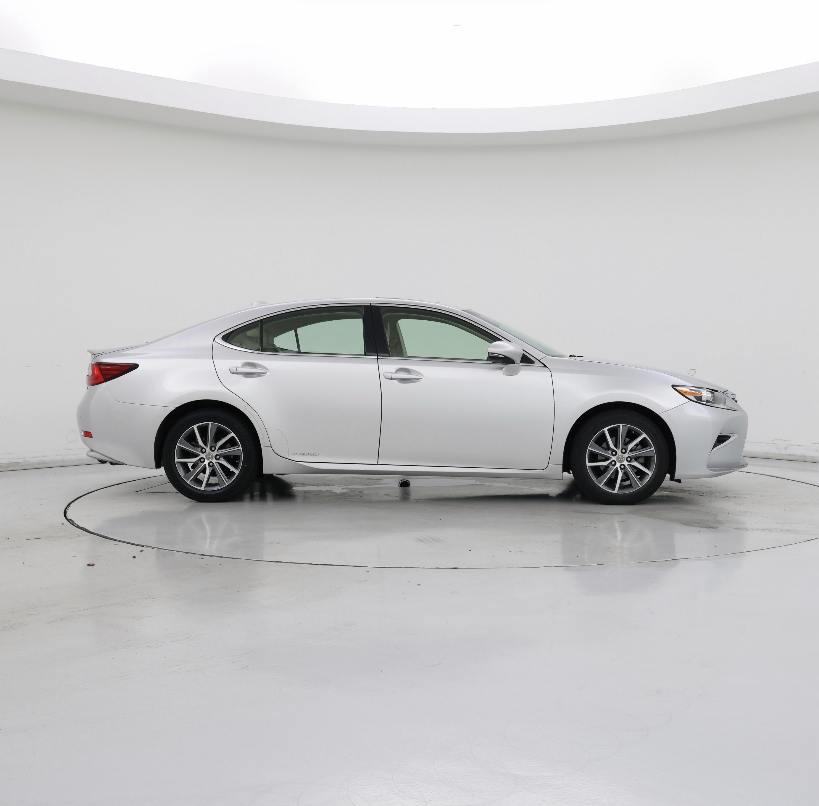 Thumbnail: 2017 Lexus ES - 7