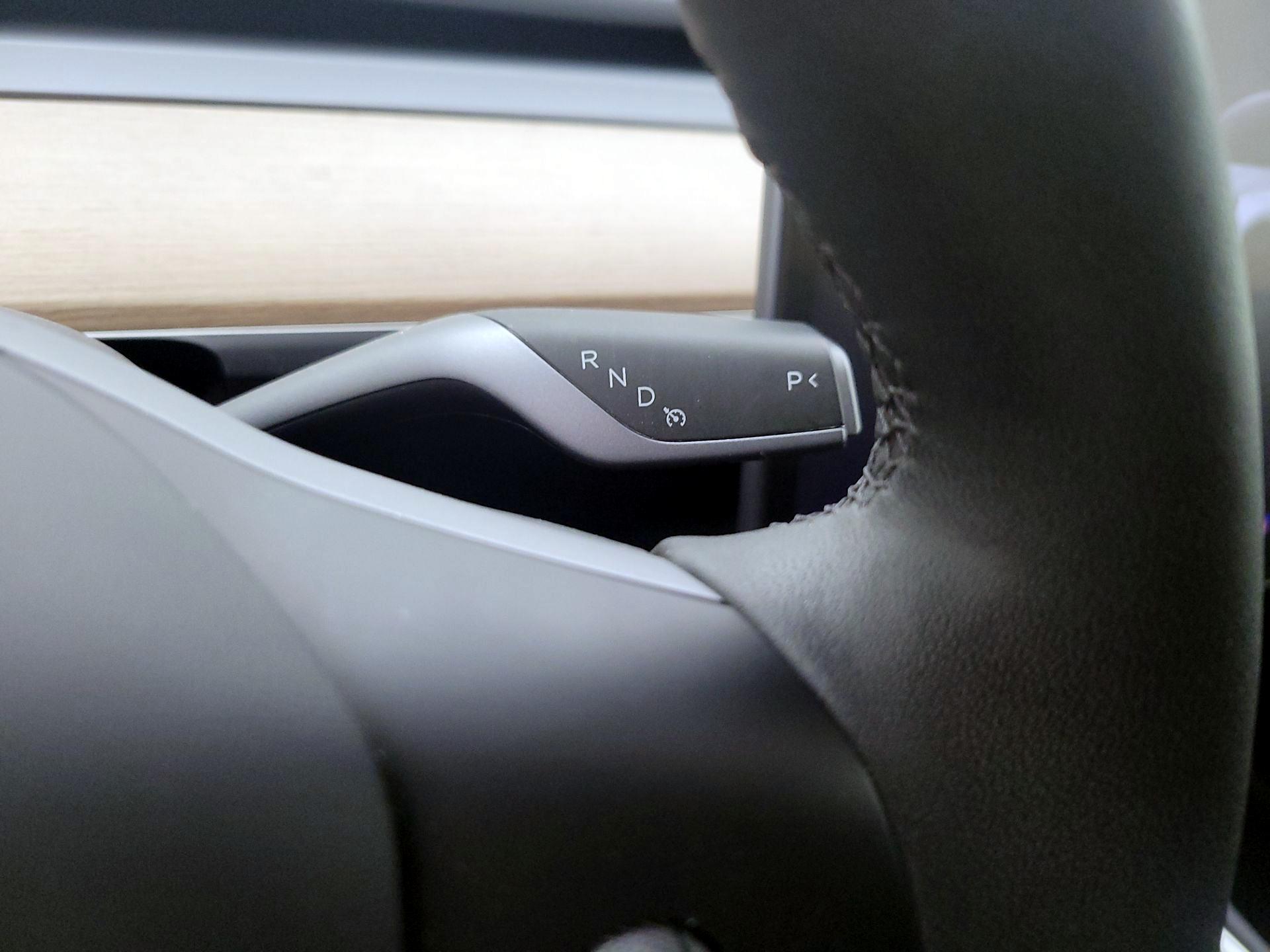 Thumbnail: 2023 Tesla Model Y - 17